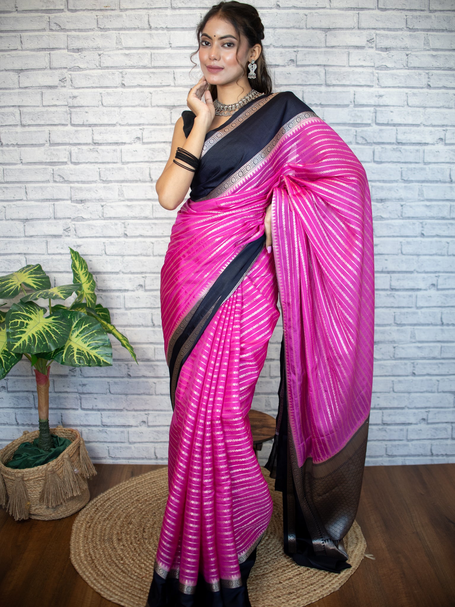Banarasi Cotton Silk Saree with Satin Contrast Border-Pink