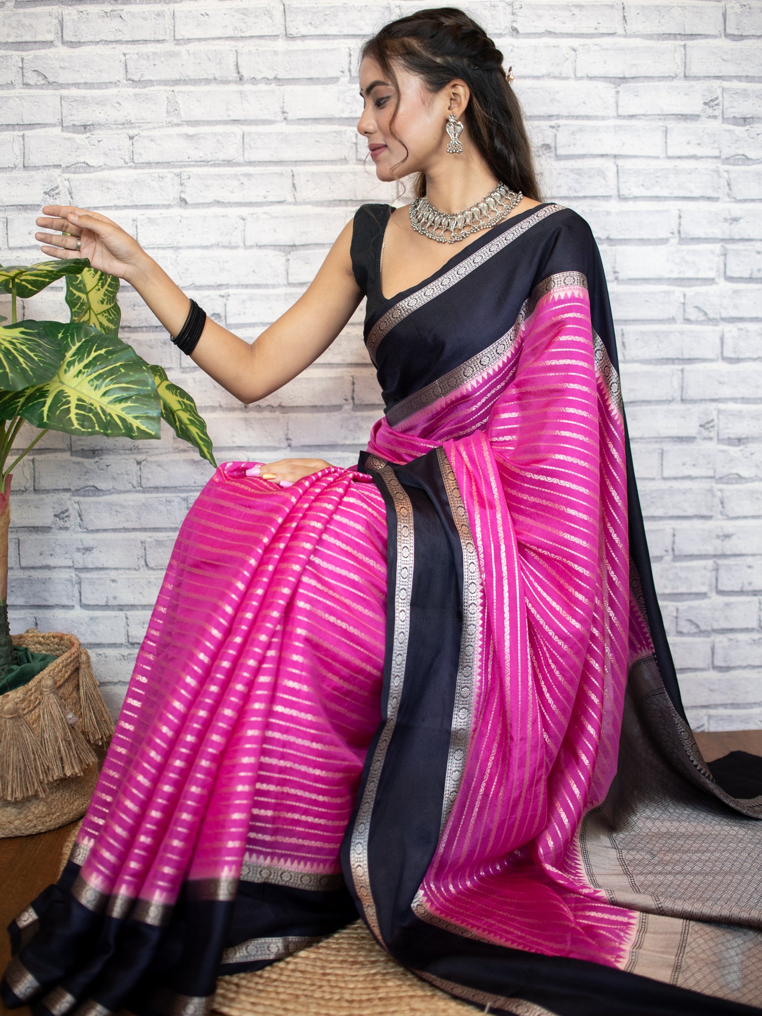 Banarasi Cotton Silk Saree with Satin Contrast Border-Pink