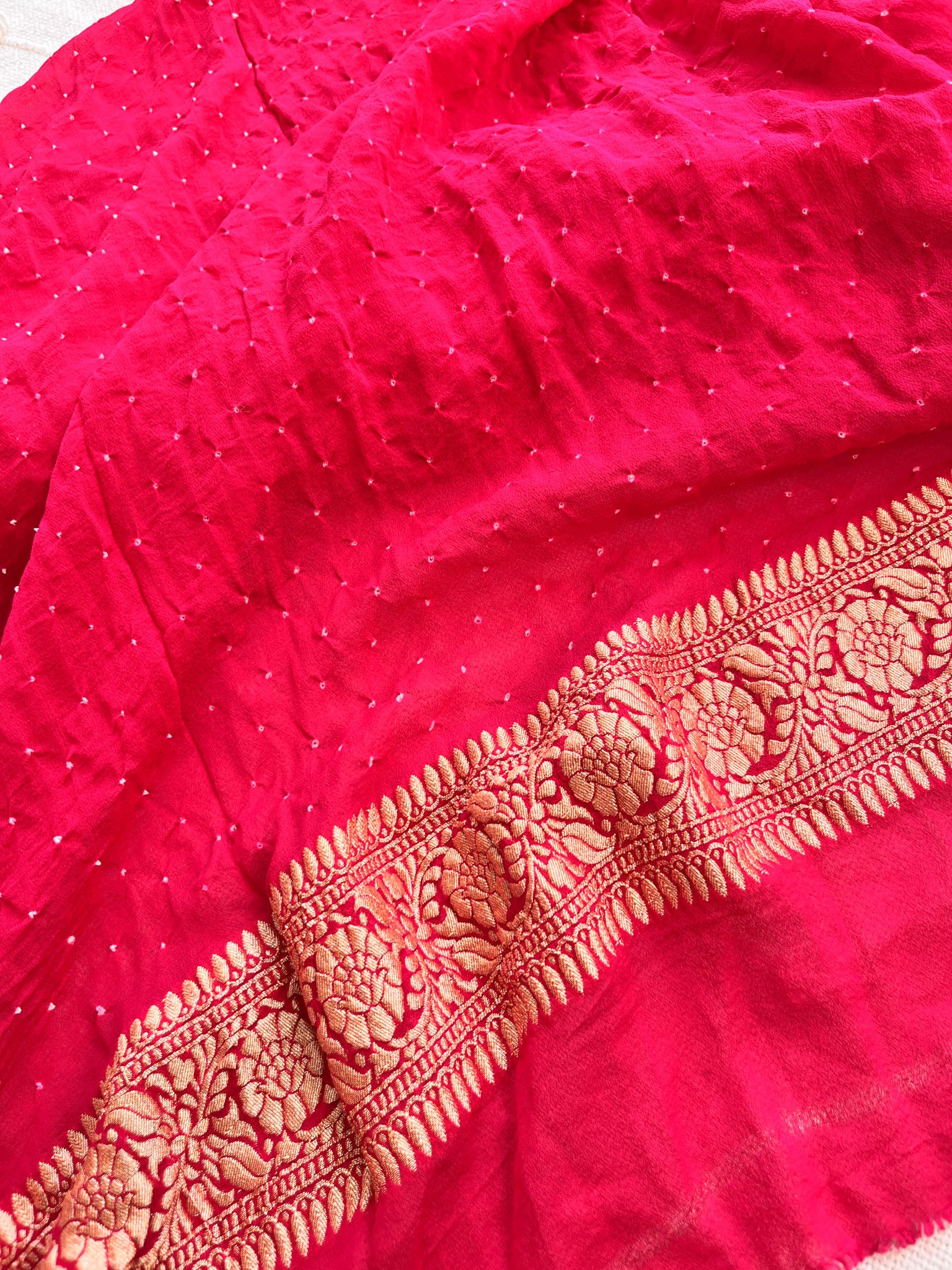 Shaded Pink handloom Pure Banarasi Georgette Rai Bandhej Saree