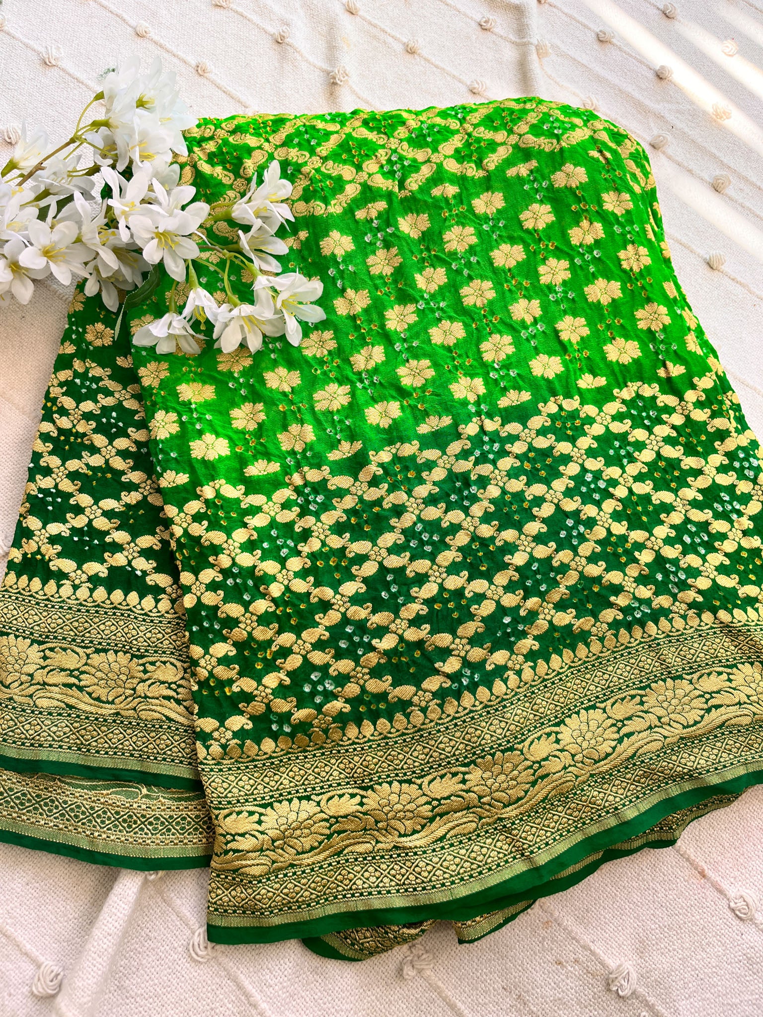Green handloom Pure Banarasi Georgette Bandhej Saree with Zari Jaal Weaving
