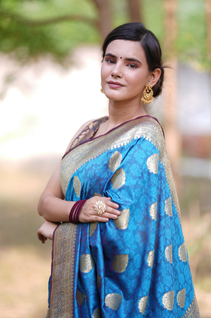 Banarasi Art Katan Silk Saree With Zari Buta Weaving & Tanchoi Weaving-Blue