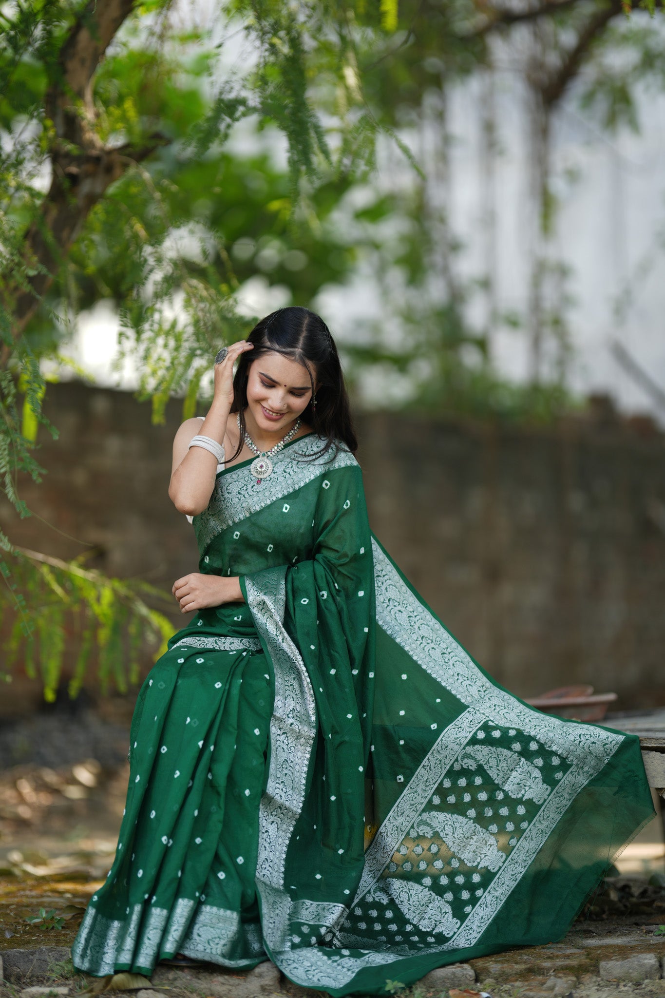 Banarasi Soft Cotton Saree With Silver Zari Border-Green