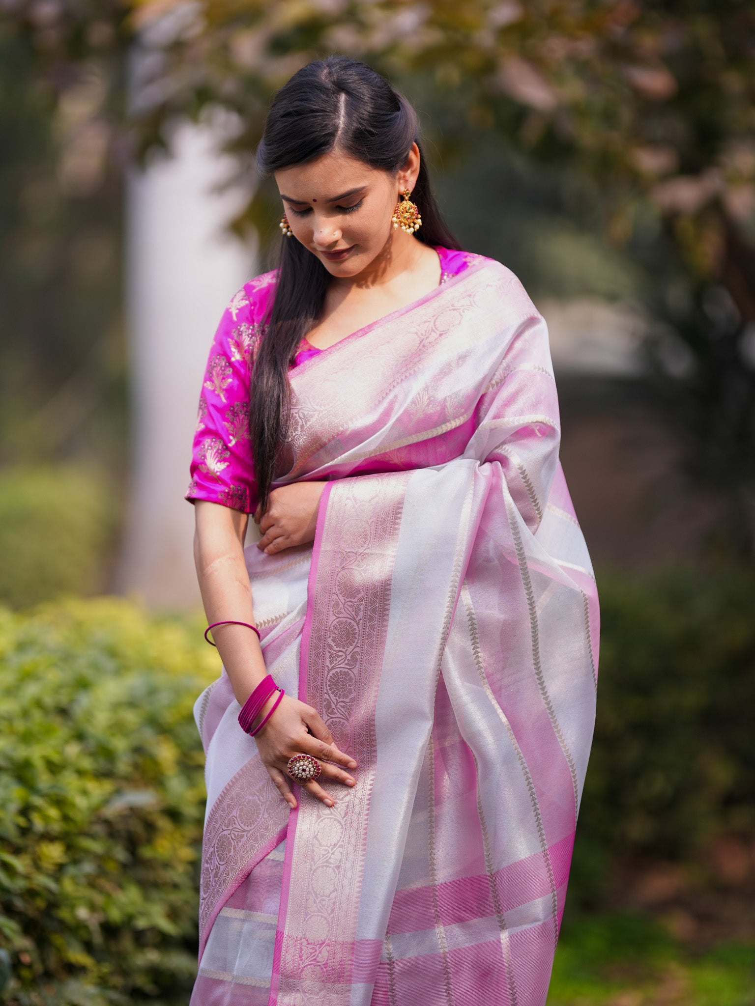 Banarasi Organza Saree With Zari Border - Grey