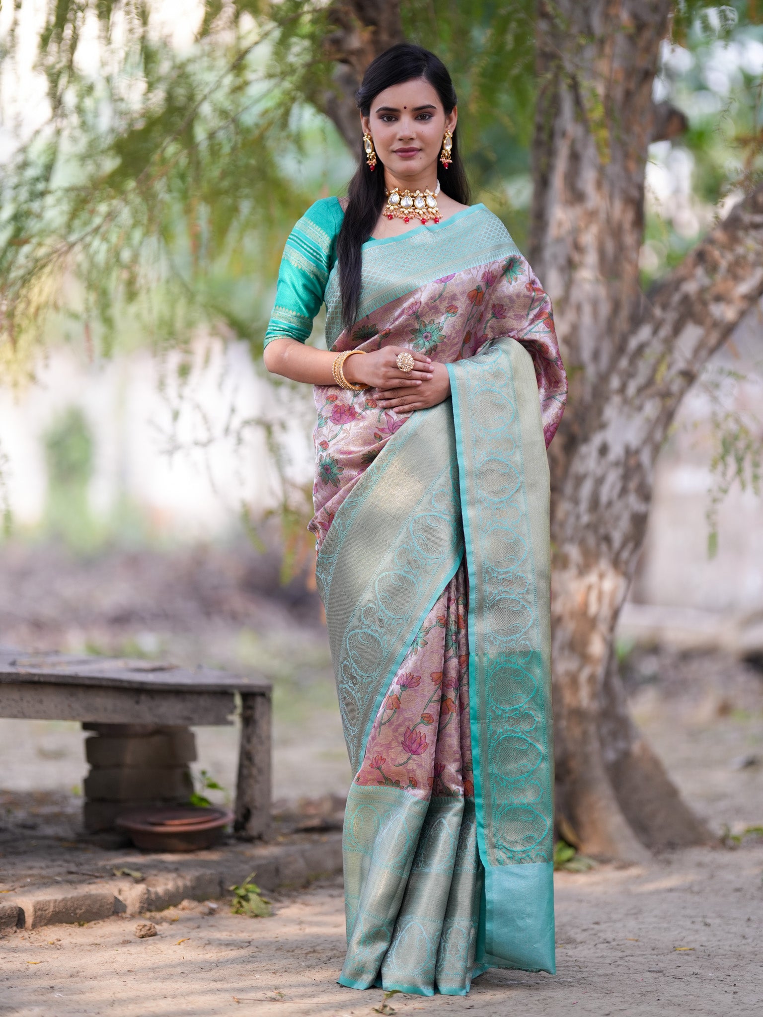 Banarasi Semi Silk Saree With Tanchoi Weaving & Contrast Border-Pink