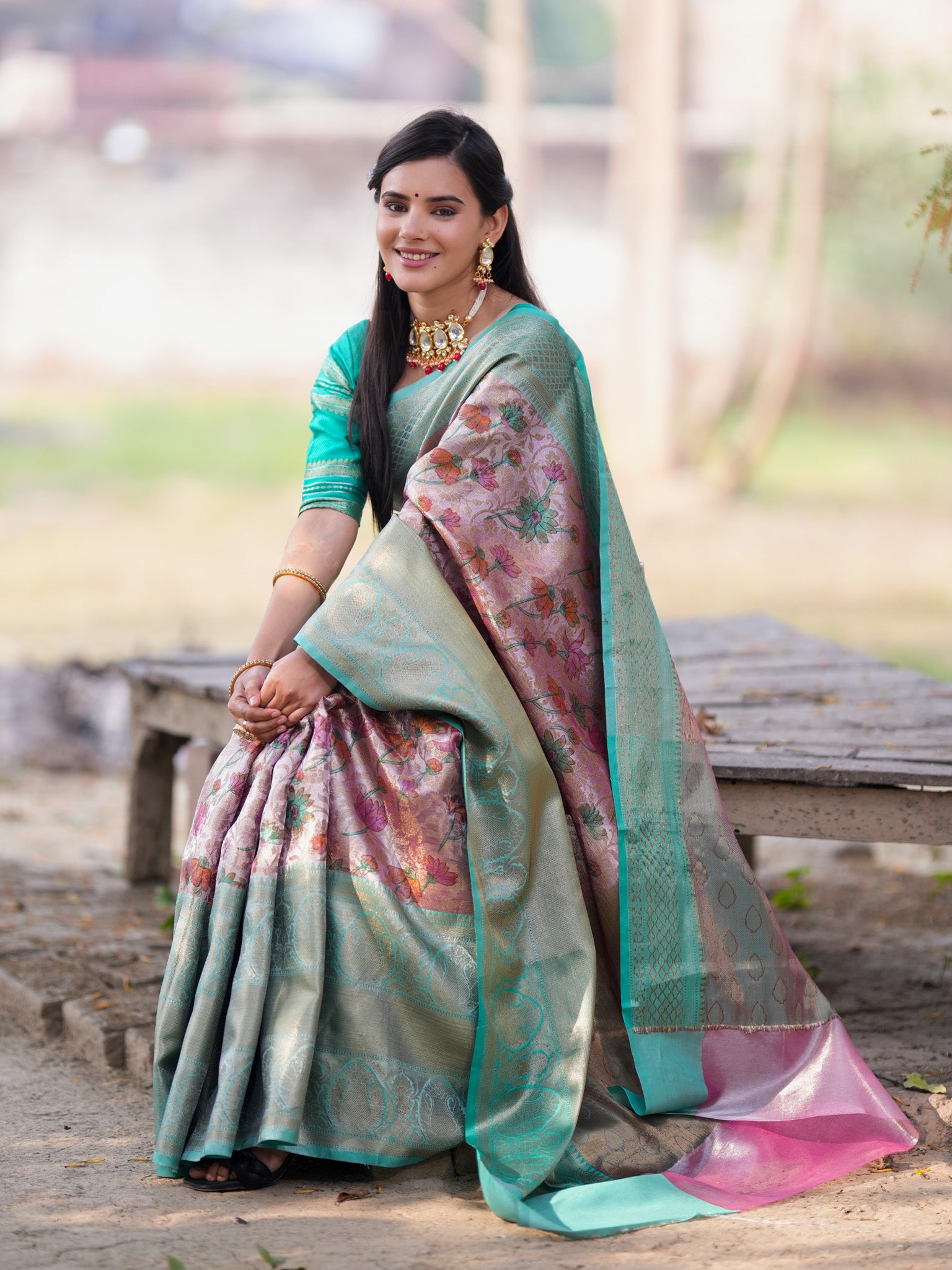 Banarasi Semi Silk Saree With Tanchoi Weaving & Contrast Border-Pink