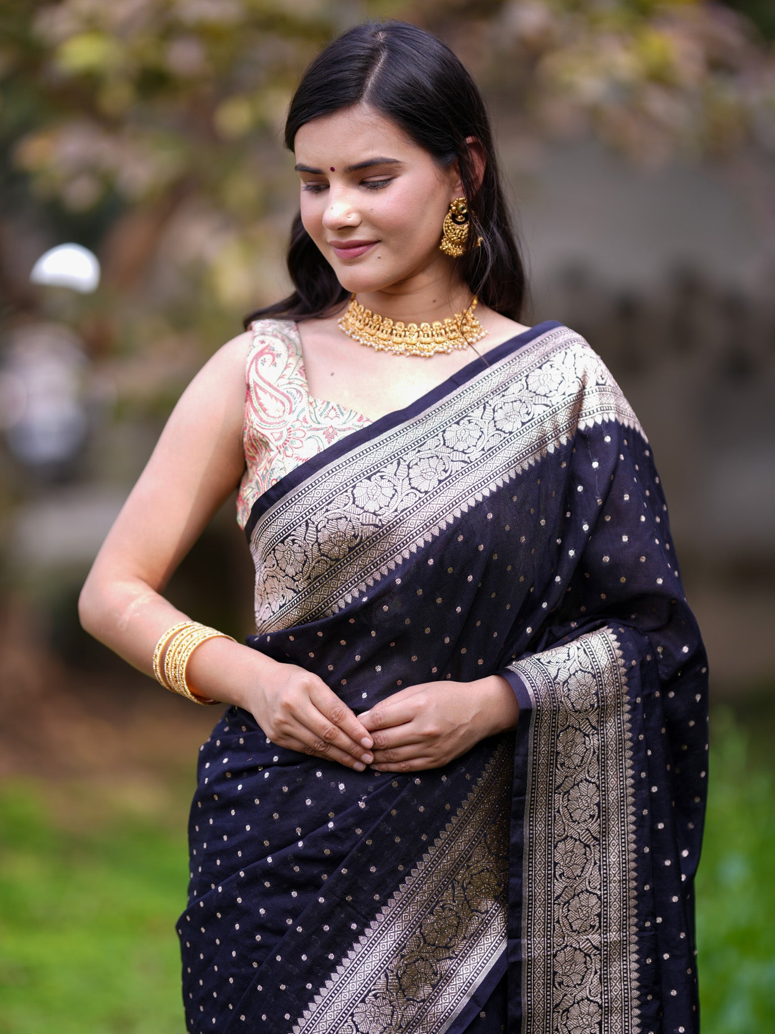 Banarasi Semi Chiffon Saree Silver Zari Buti Weaving & Border-Black
