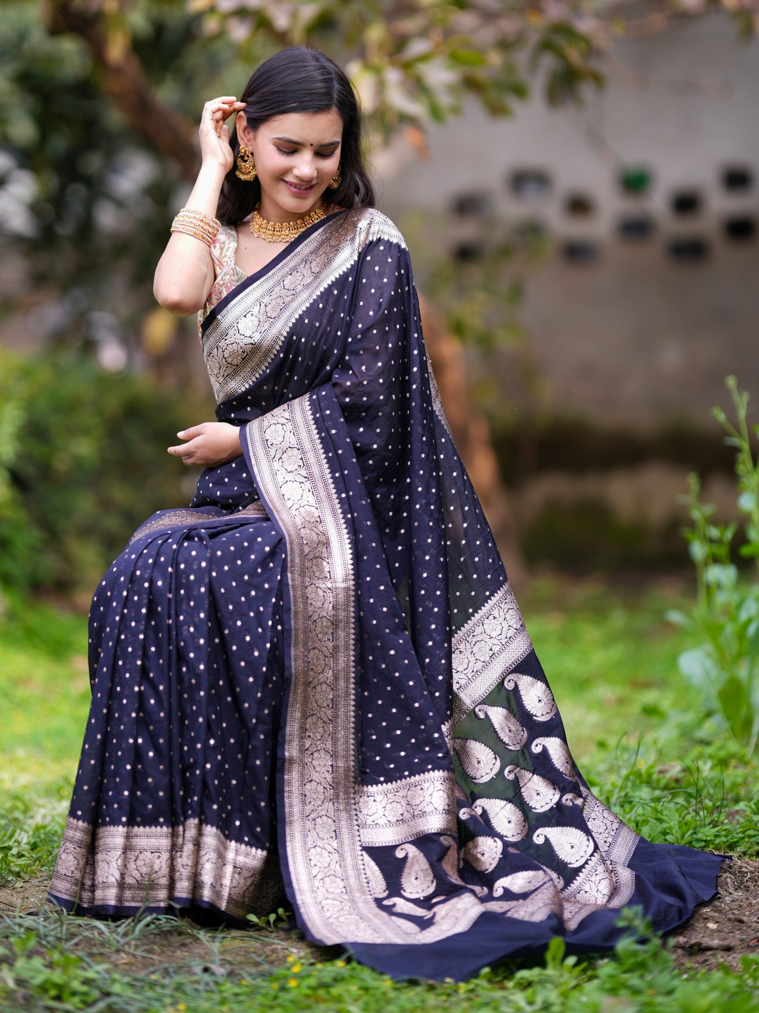 Banarasi Semi Chiffon Saree Silver Zari Buti Weaving & Border-Black