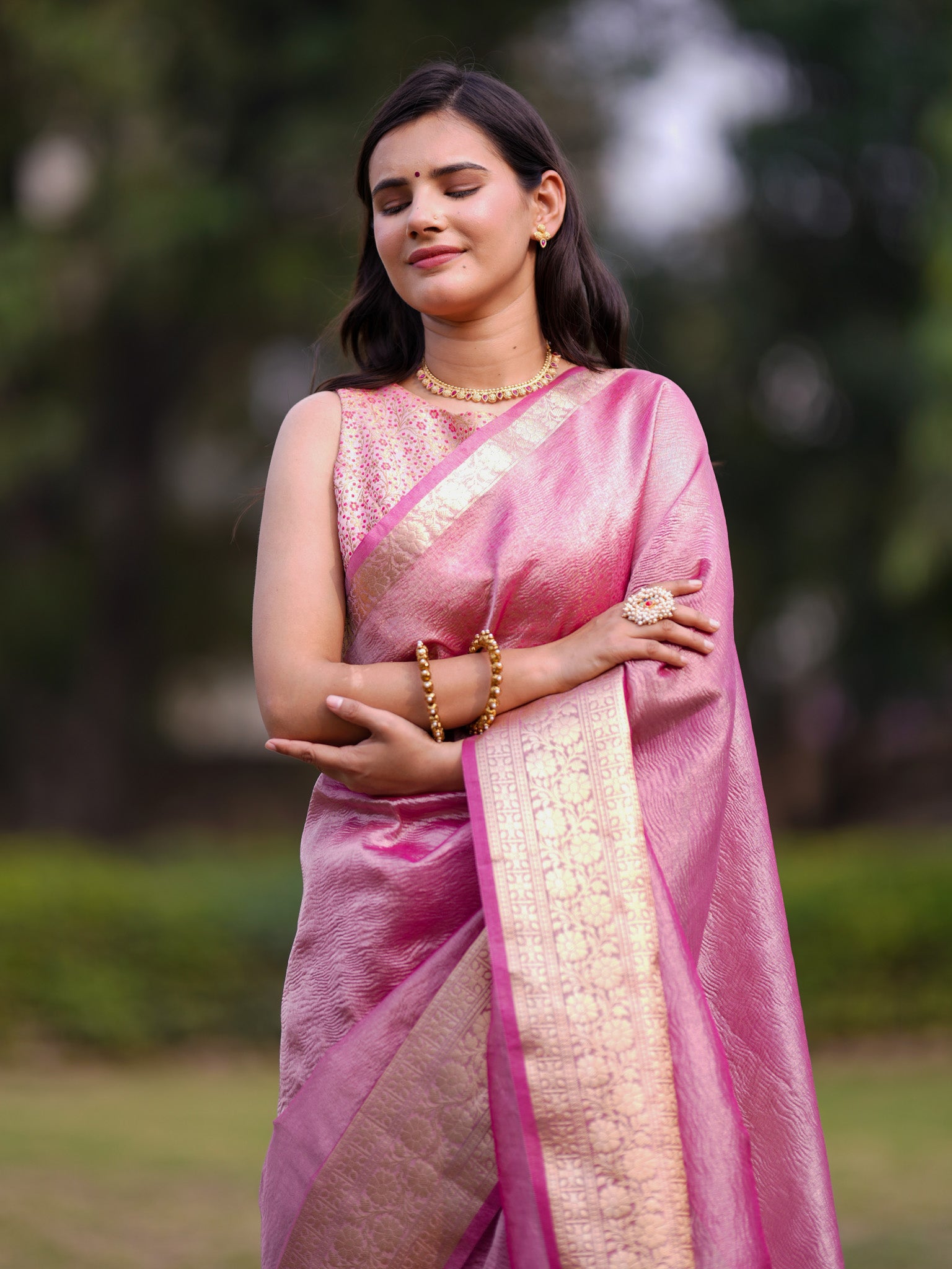 Banarasi Crushed Tissue Saree With Silver Weaving Border-Pink