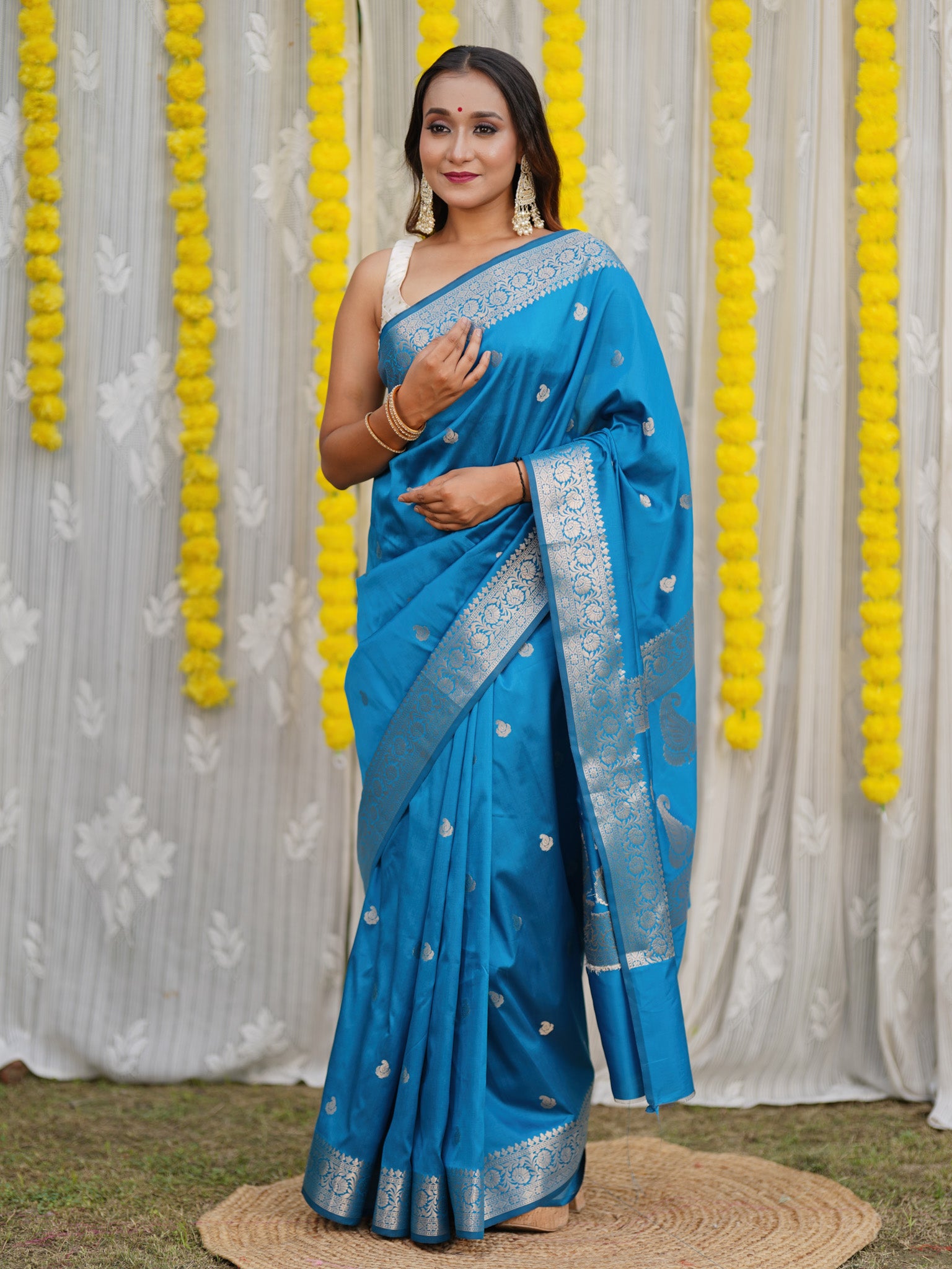 Banarasi Semi Silk Saree With Buti Zari Weaving & Border - Blue