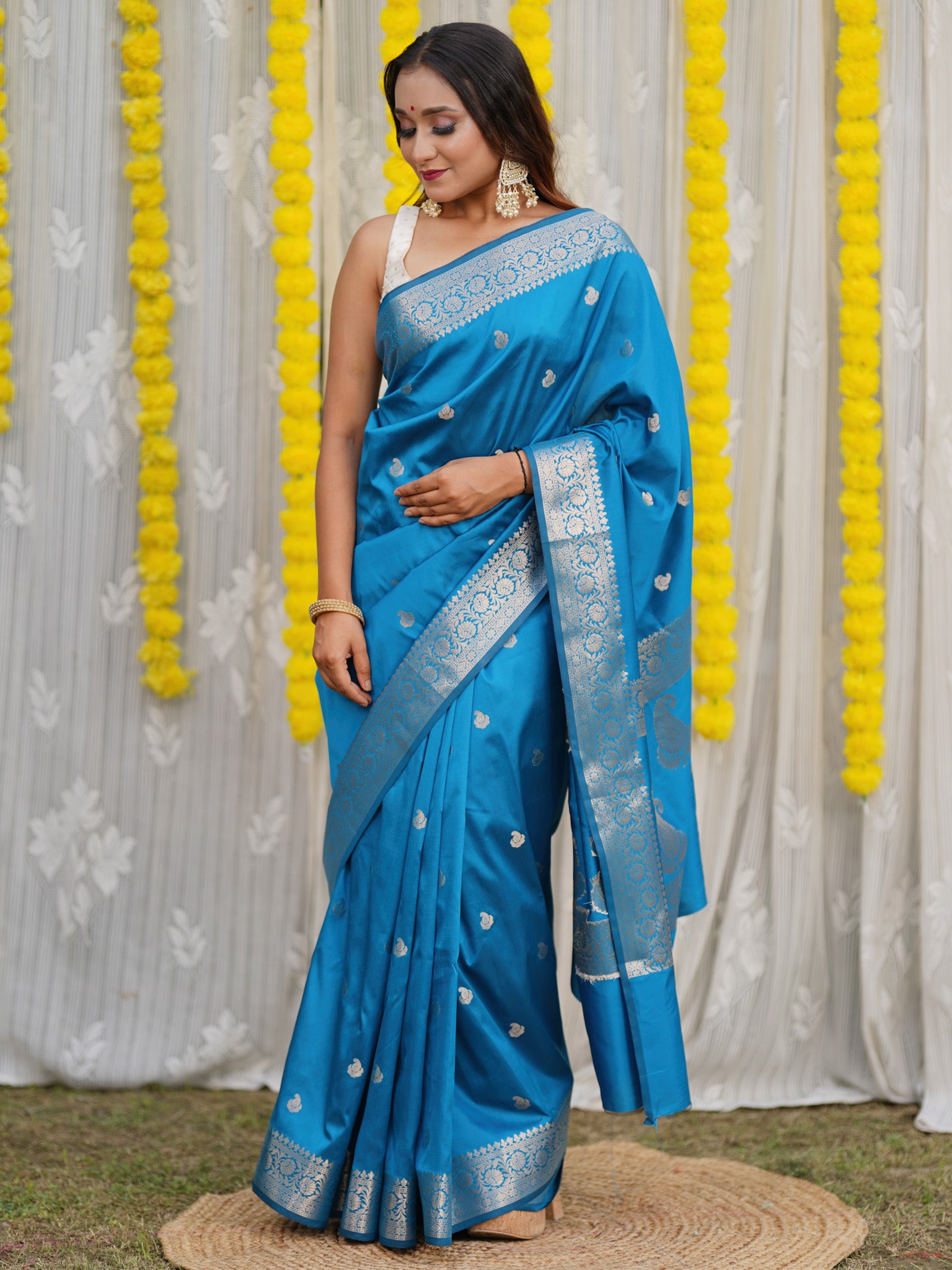 Banarasi Semi Silk Saree With Buti Zari Weaving & Border - Blue
