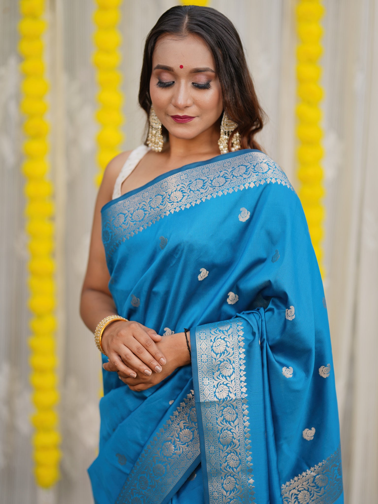 Banarasi Semi Silk Saree With Buti Zari Weaving & Border - Blue