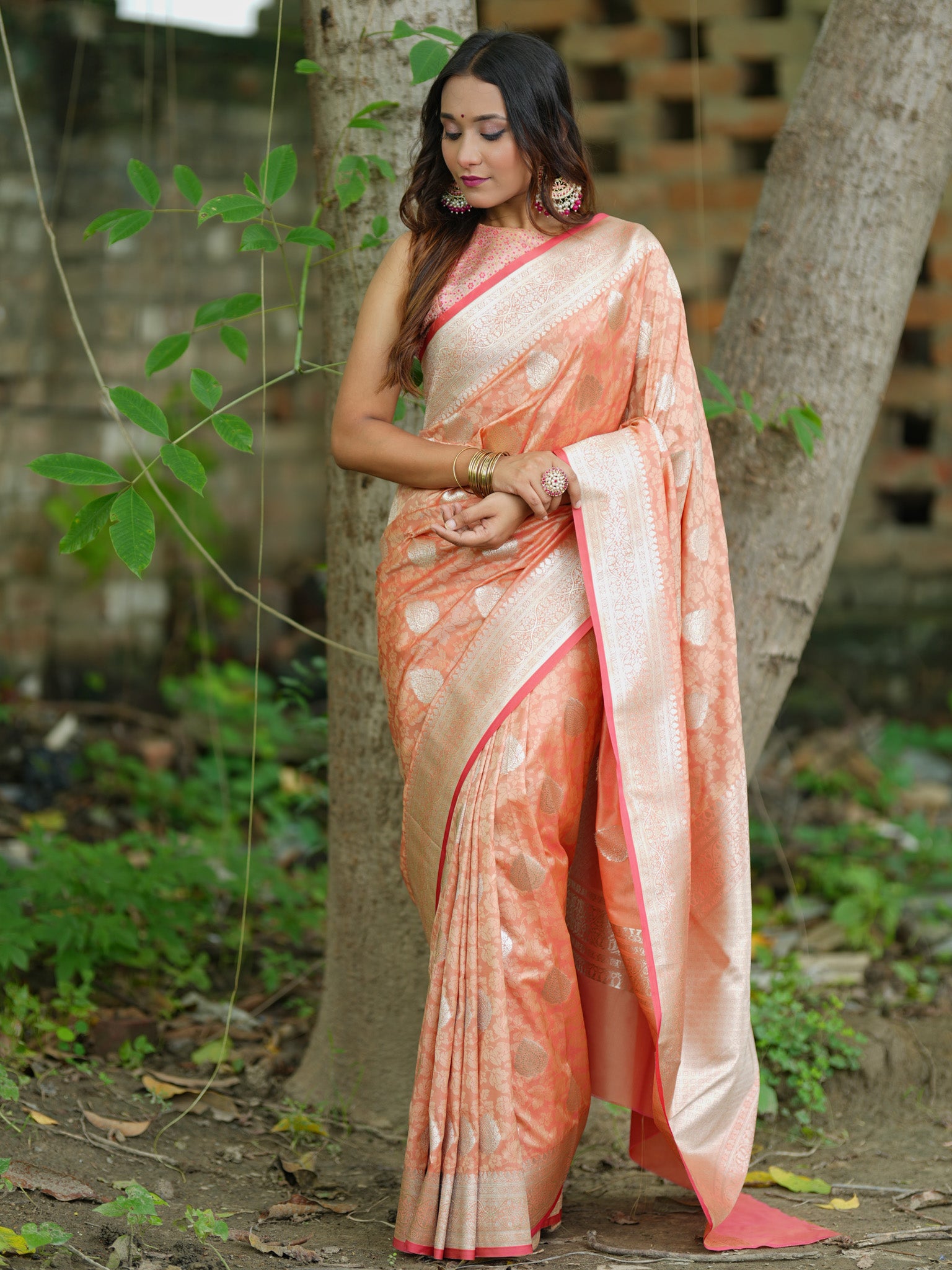 Banarasi Art Katan Silk Saree With Zari Buta Weaving & Tanchoi Weaving- Peach