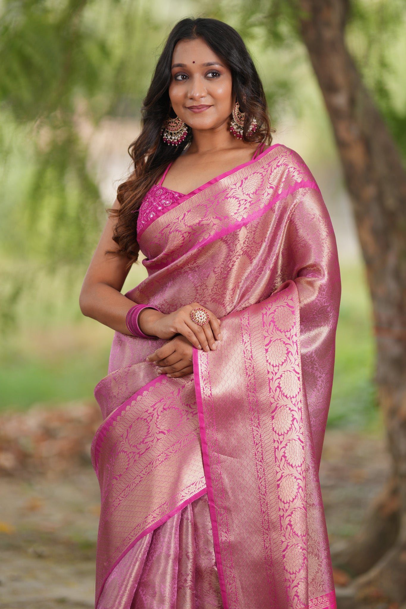 Banarasi Kora Muslin Saree With Zari Weaving & Border- Pink