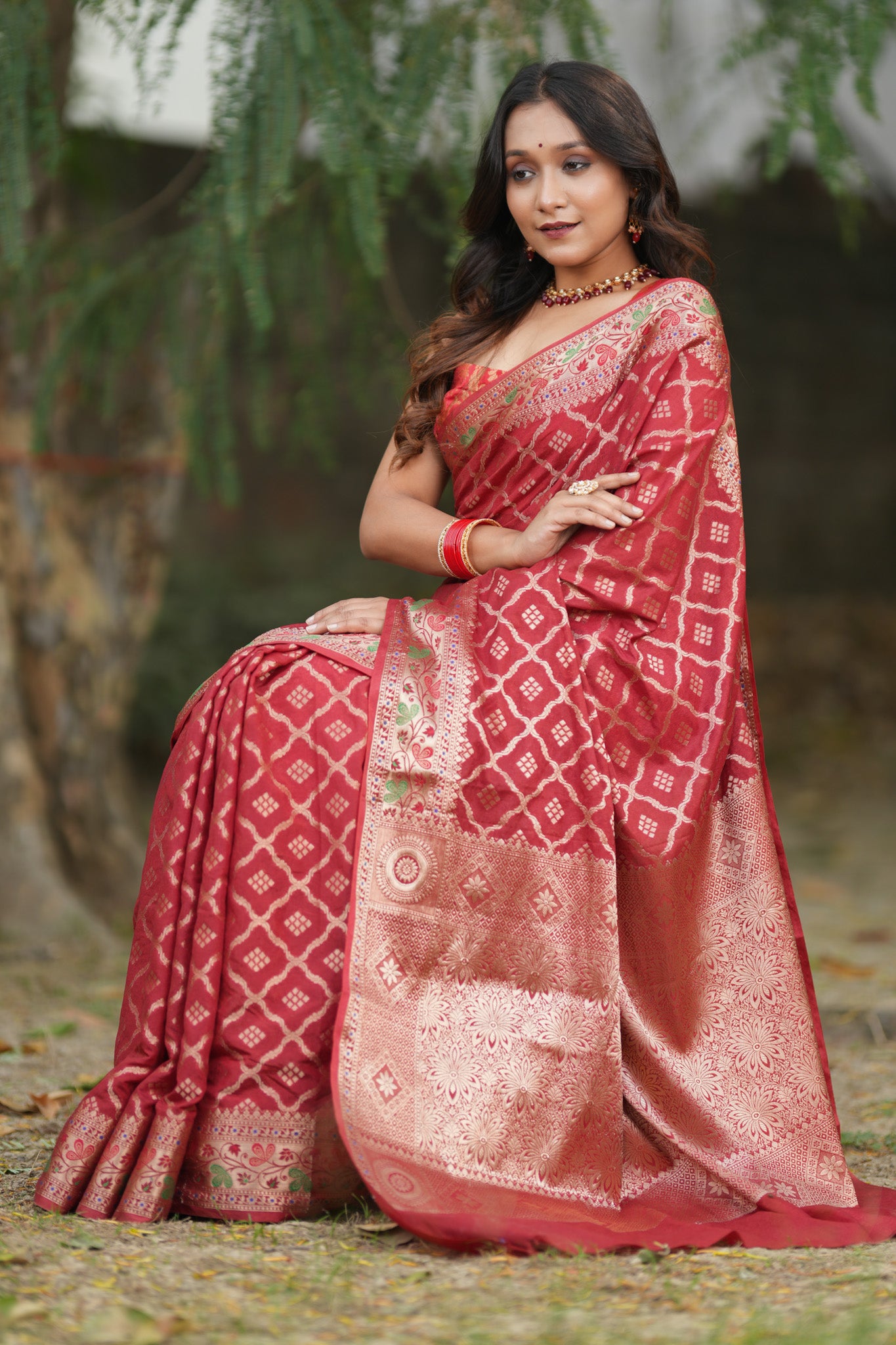 Banarasi Cotton Silk Saree With Zari Weaving & Meena Border-Red