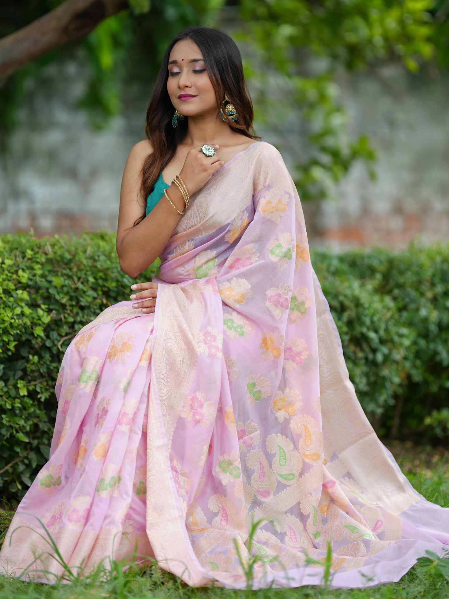 Banarasi Cotton Silk Saree with Floral Weaving & Border-Pink