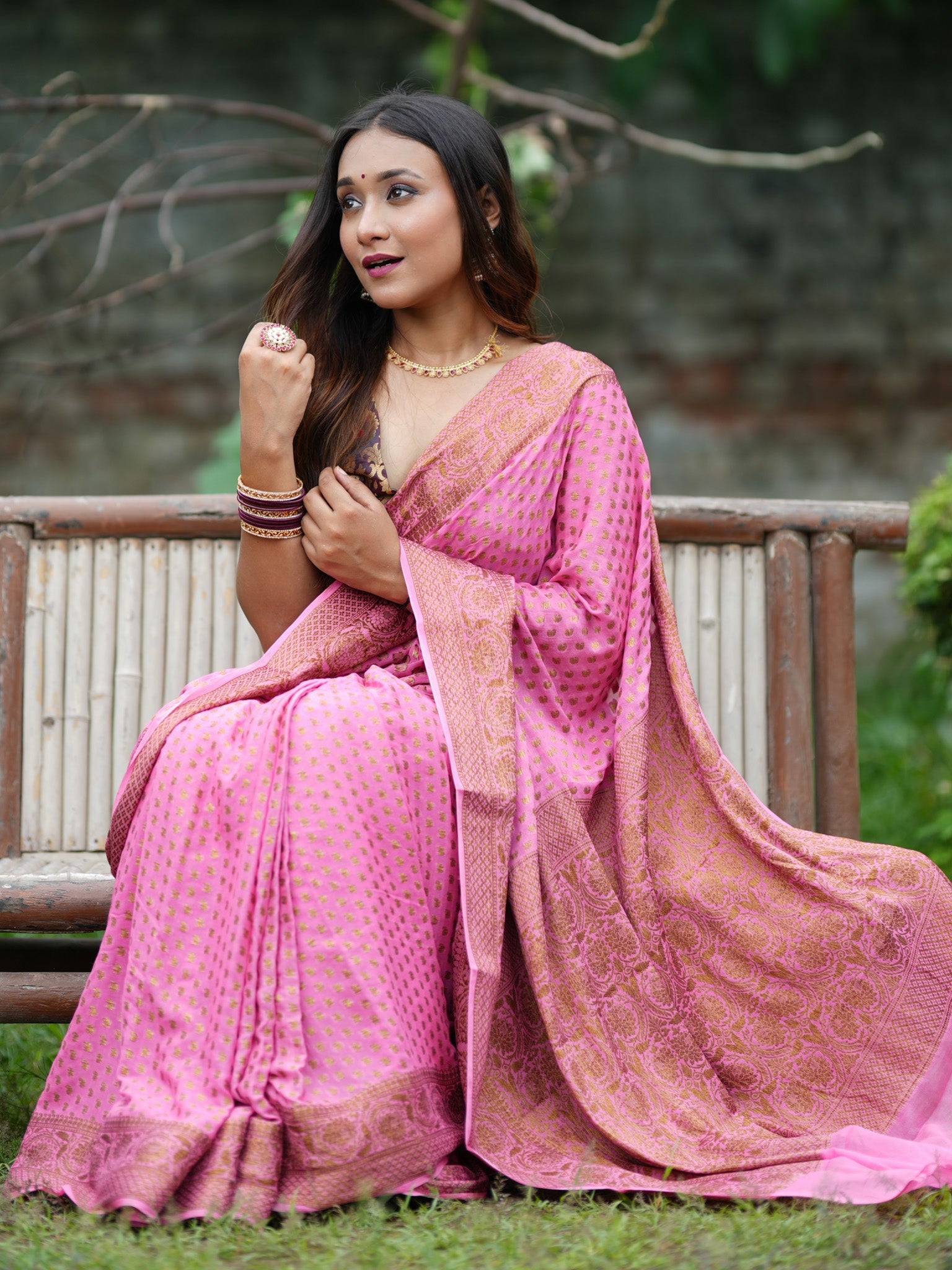 Banaras Pure Georgette Saree With Resham Weaving-Pink