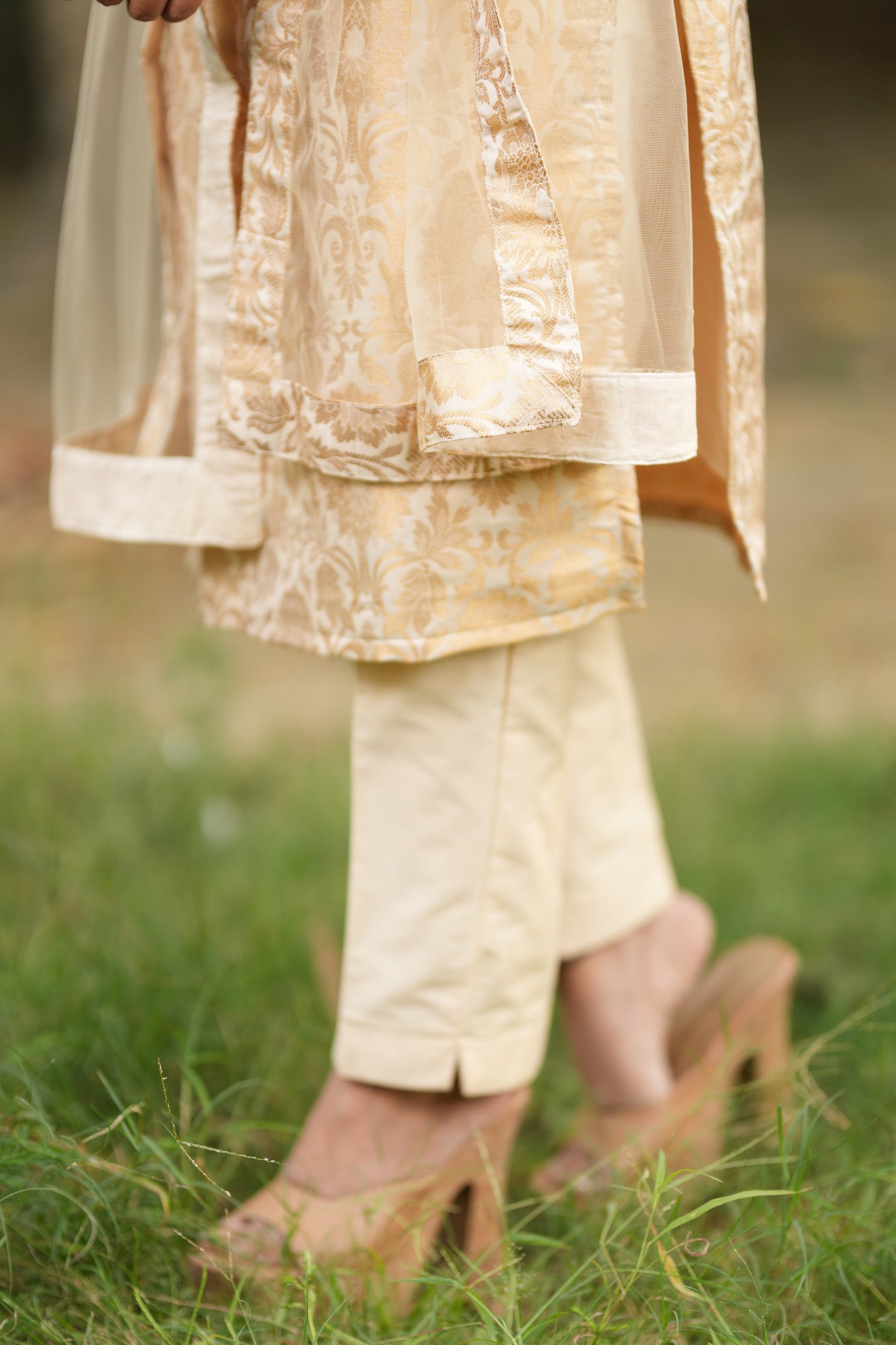 Readymade Banarasi Brocade Salwar Kameez with Net Dupatta-Off White