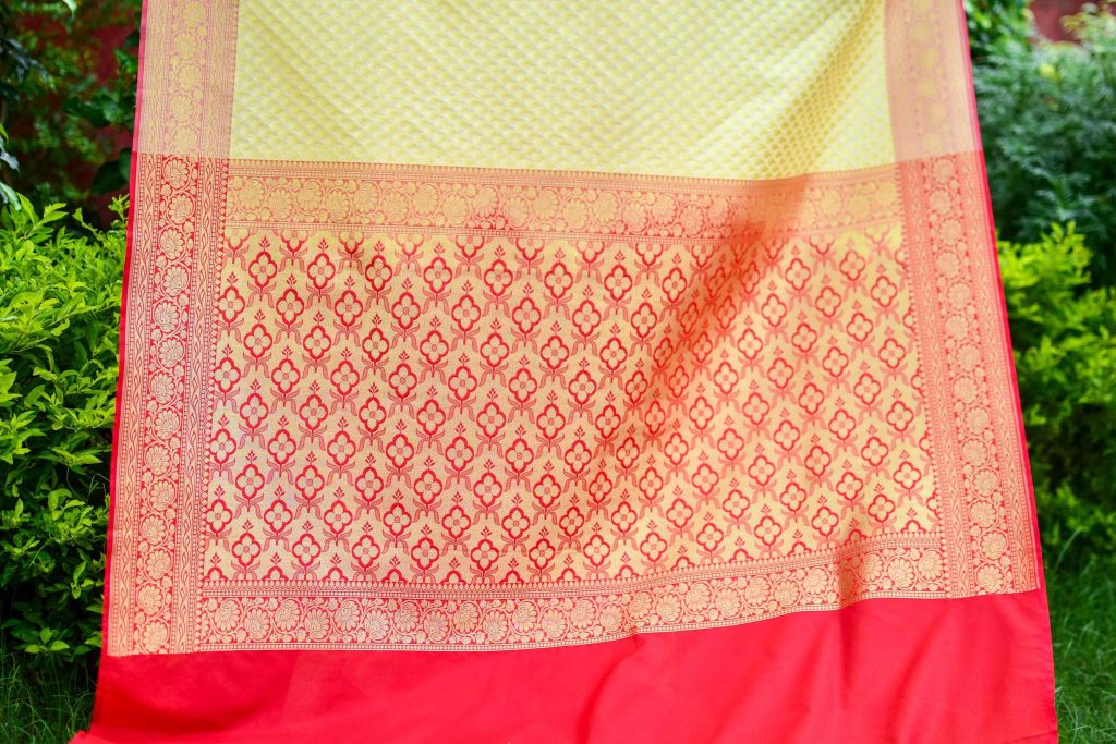 Banarasi Art Silk Saree With Contrast border-Beige & Red