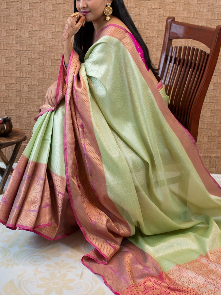 Banarasi Kora Muslin Saree With Tanchoi Weaving & Contrast Border-Mint Green