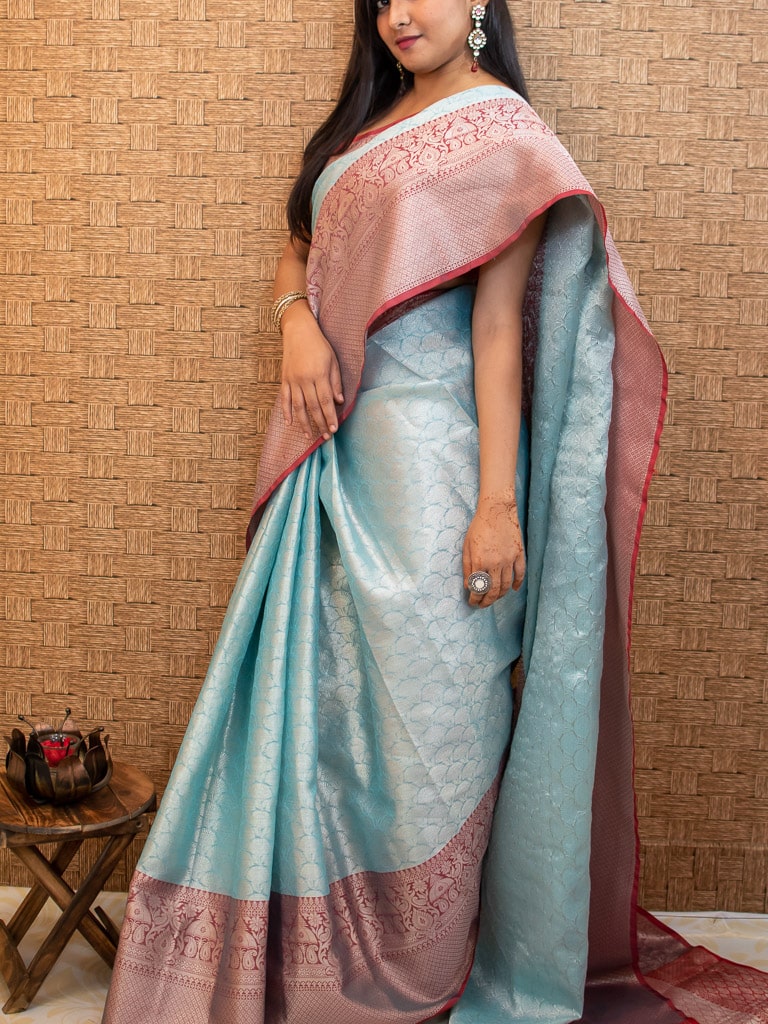Banarasi Kora Muslin Saree With Tanchoi Weaving Contrast Skirt Border-Sky Blue