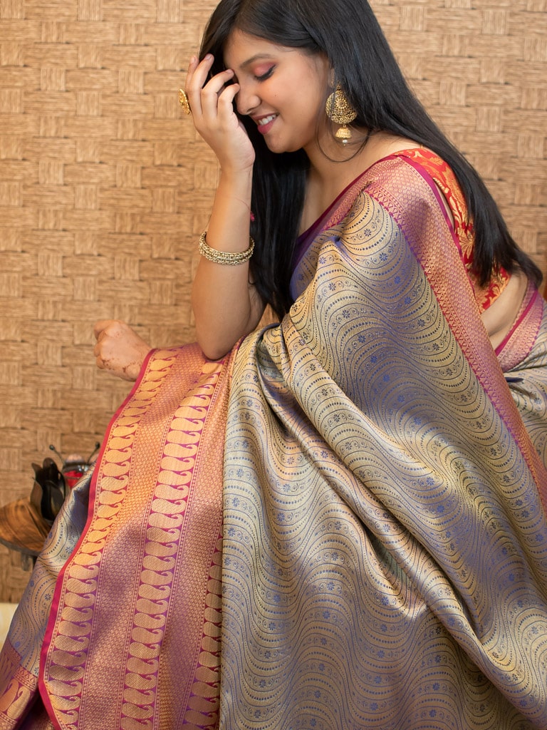 Banarasi Kora Muslin Saree With Tanchoi Weaving Contrast Border-Metallic Grey