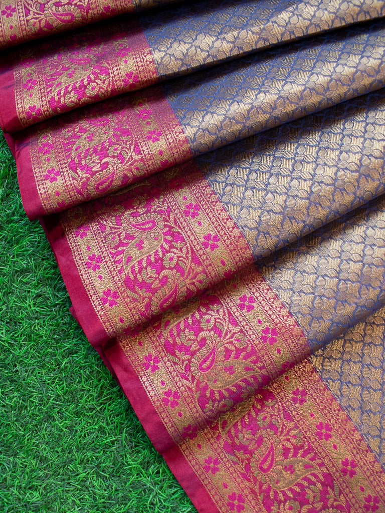 Banarasi Kora Muslin Saree With Tanchoi Weaving & Contrast Border