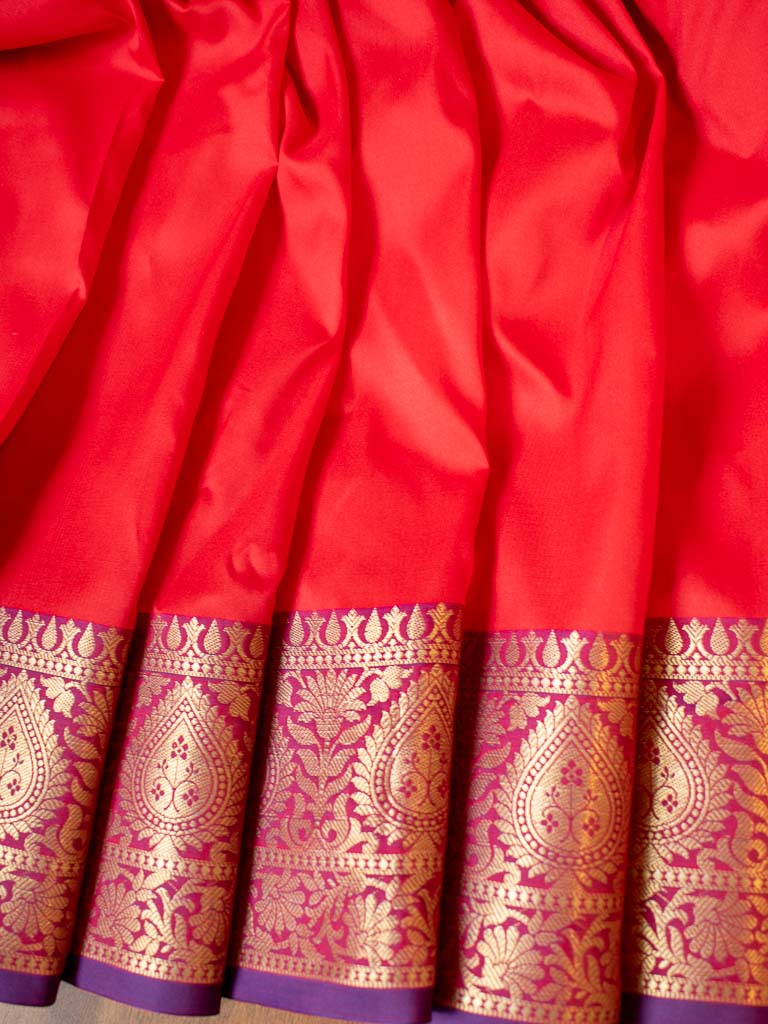 Banarasi Plain Semi Silk Saree With Contrast Pallu-Red