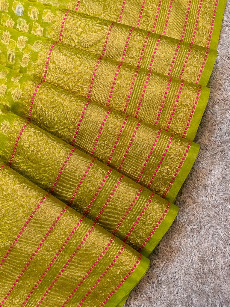Banarasi Kora Saree With Silver Zari Buti Weaving-Green