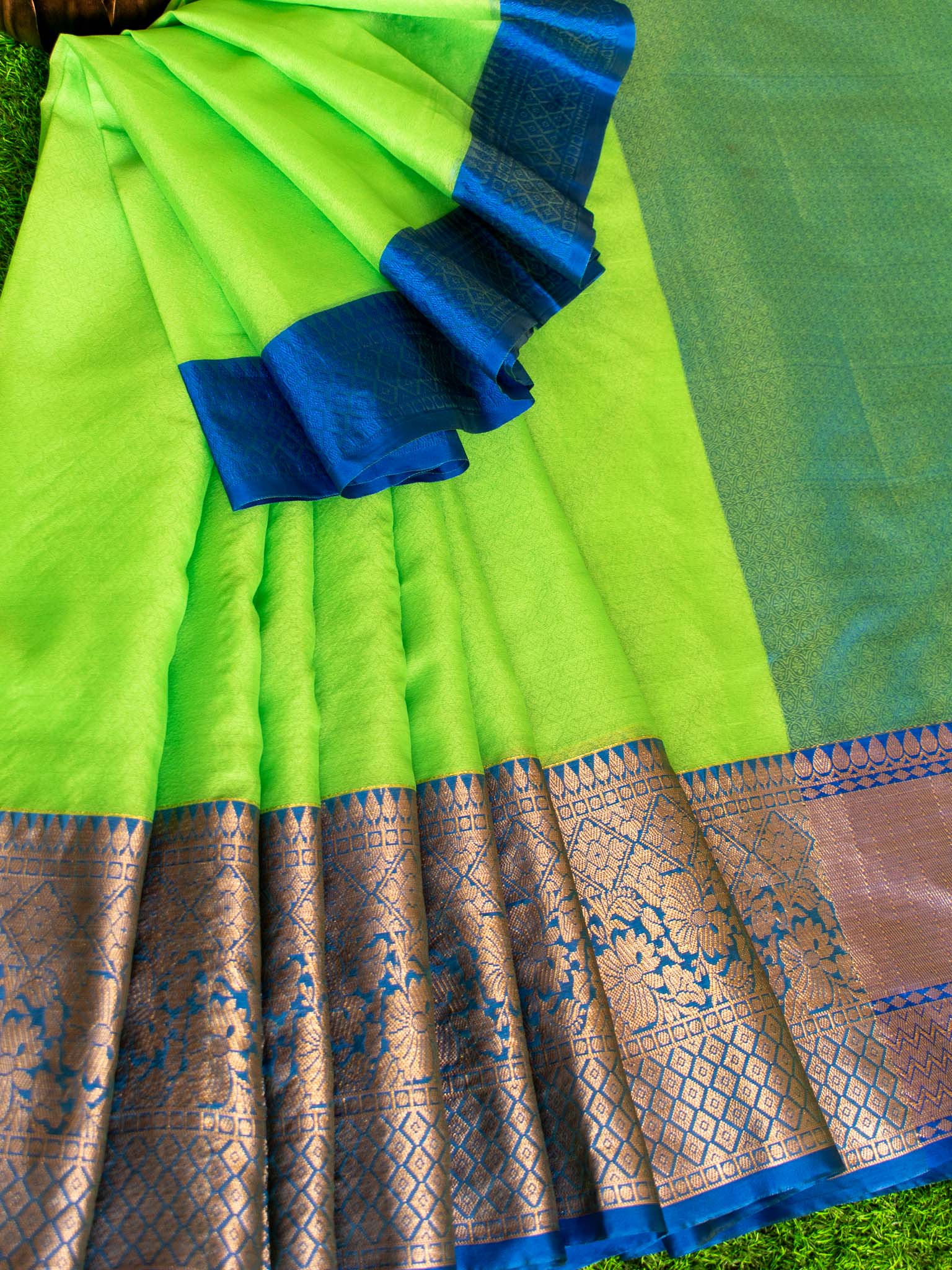 Banarasi Semi Silk Saree With Contrast Satin Skirt Border-Green