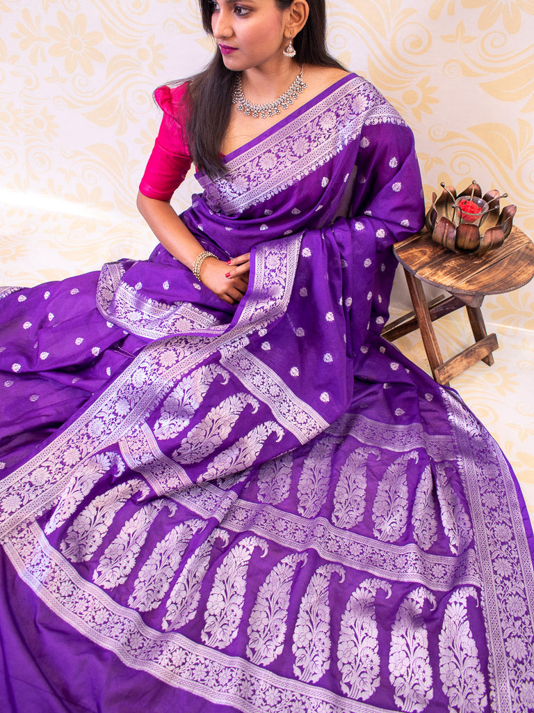 Silk Saree For outlet Woman Banarasi Katan Silk Saree in Dark Purple With All Over Jaal Design And Contrast Border.