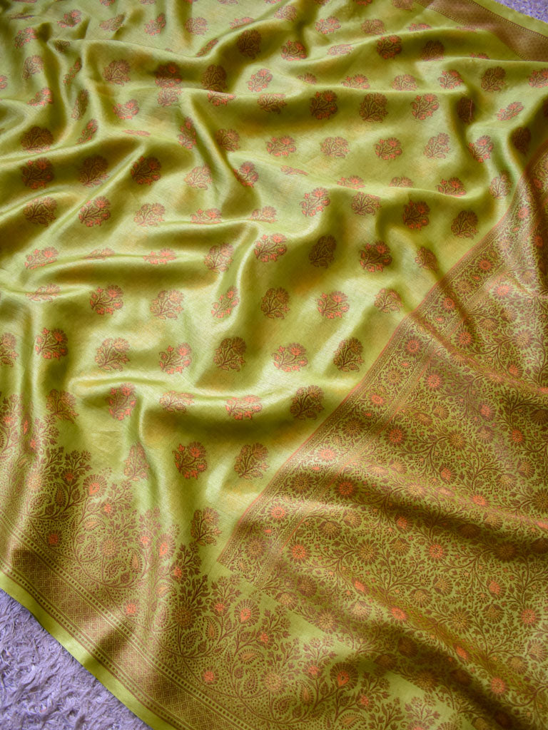 Banarasi Handwoven Pure Dupion Silk Saree With Floral Buta Weaving-Green