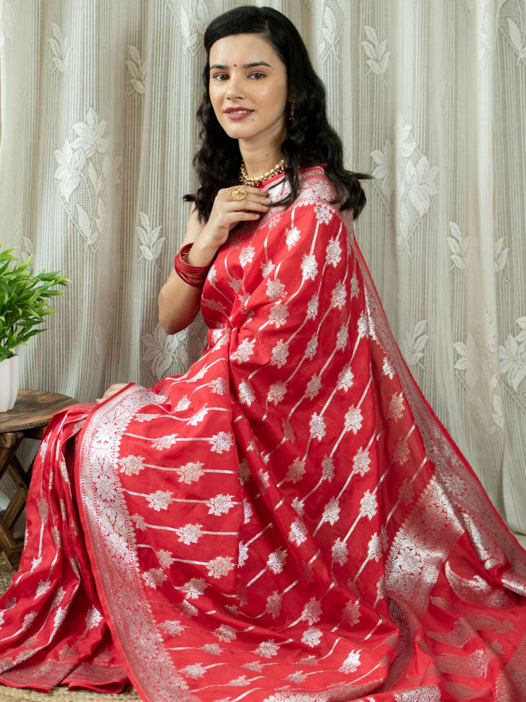 Banarasi Art Katan Silk Saree With Silver Zari Weaving-Red