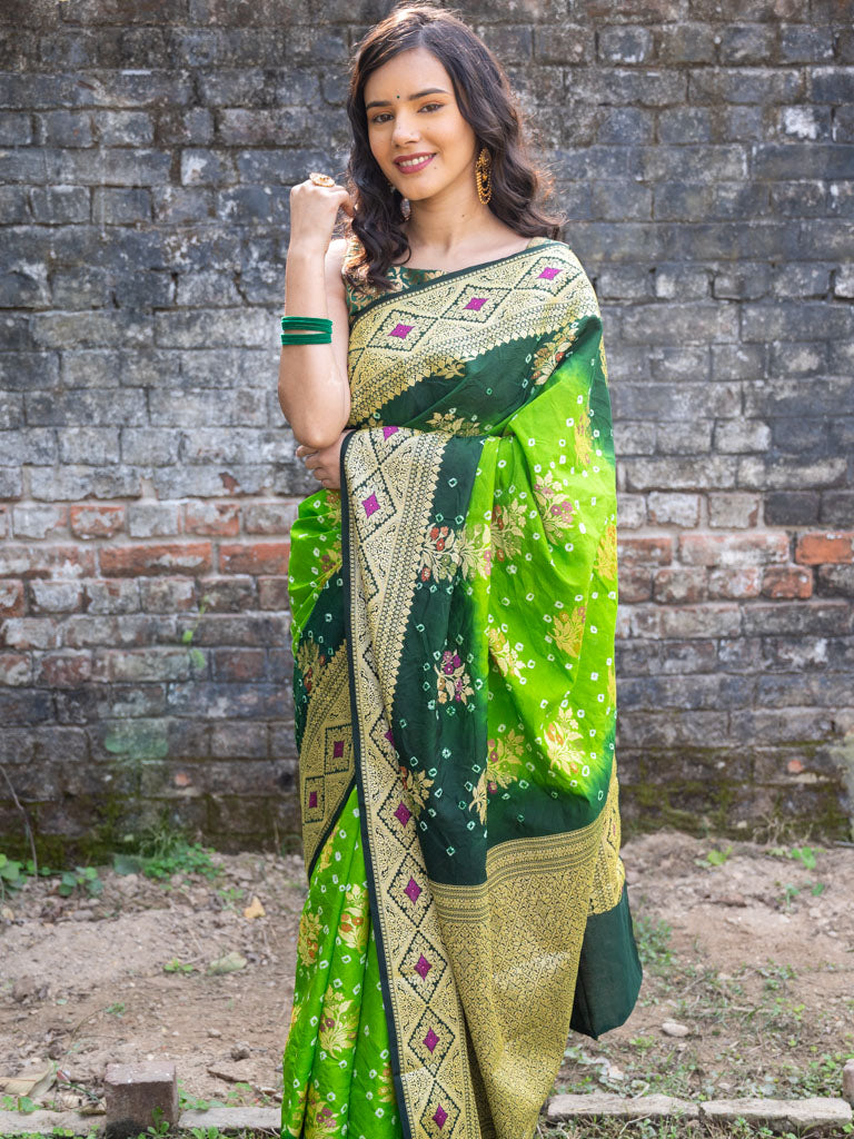 Banarasi Semi Silk Bandhini Saree With Zari Floral Weaving-Green