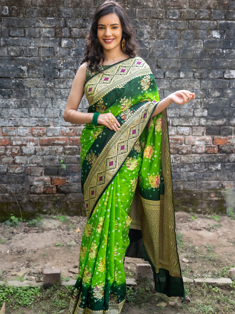 Banarasi Semi Silk Bandhini Saree With Zari Floral Weaving-Green