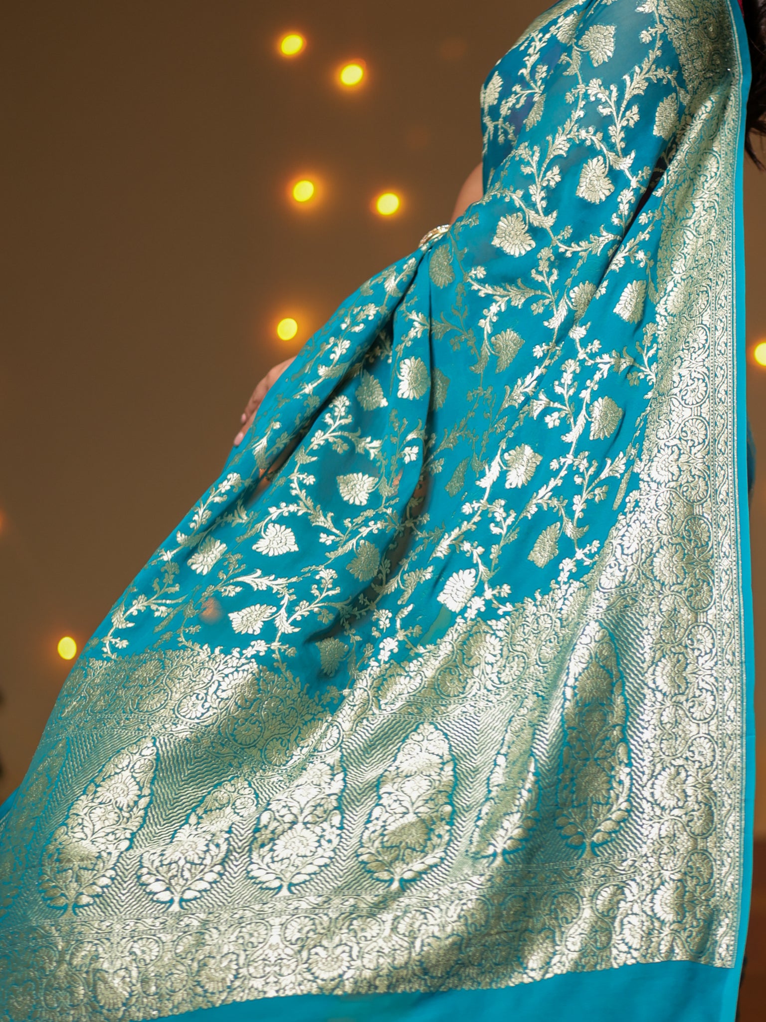 Banarasi Pure Khaddi Georgette Saree With Floral Jaal Zari Weaving- Teal