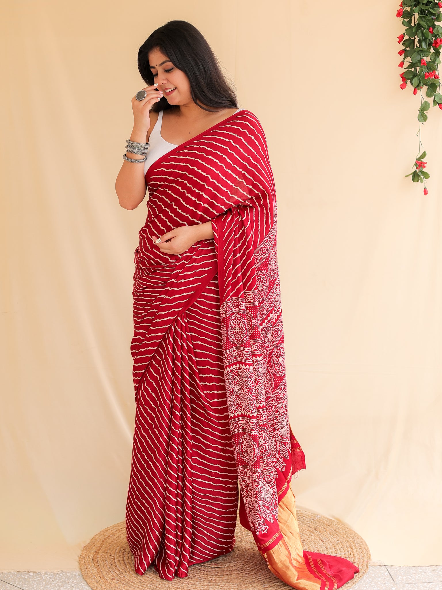 Maroon Leheriya Modal Lagdi Patta Saree