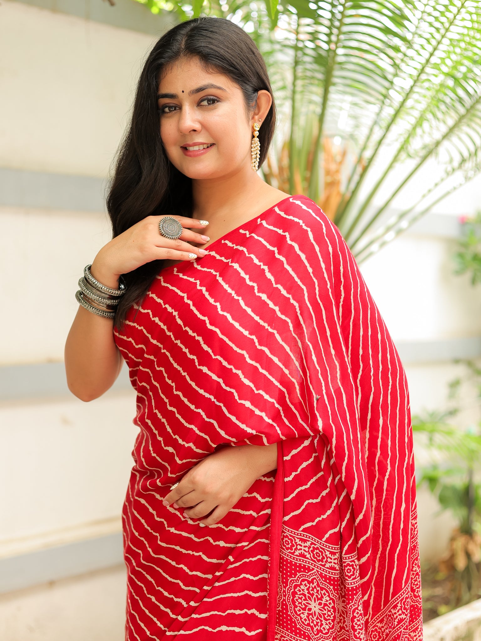 Red Leheriya Modal Lagdi Patta Saree