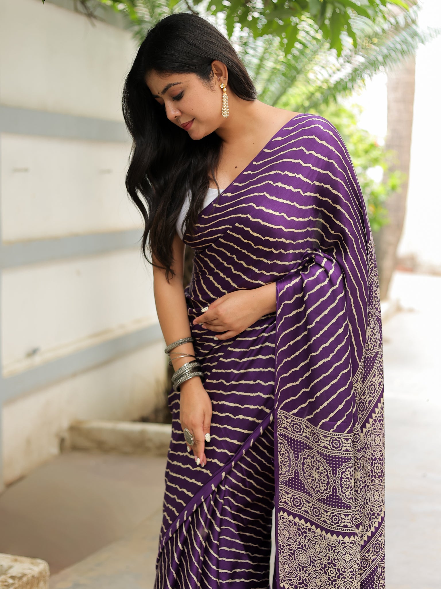 Purple Leheriya Modal Lagdi Patta Saree
