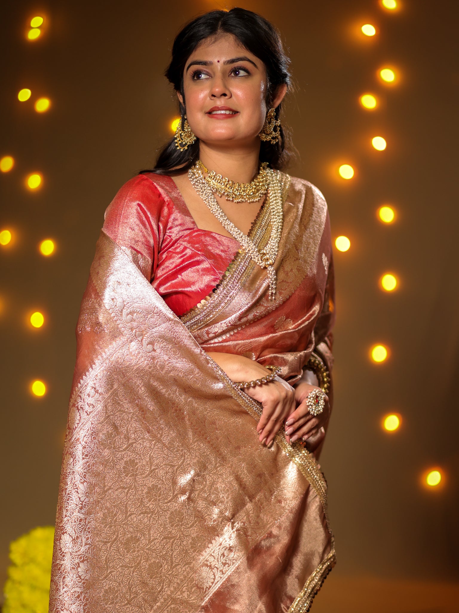 Banarasi Tissue Saree With Buti Weaving & Lace Border - Matallic