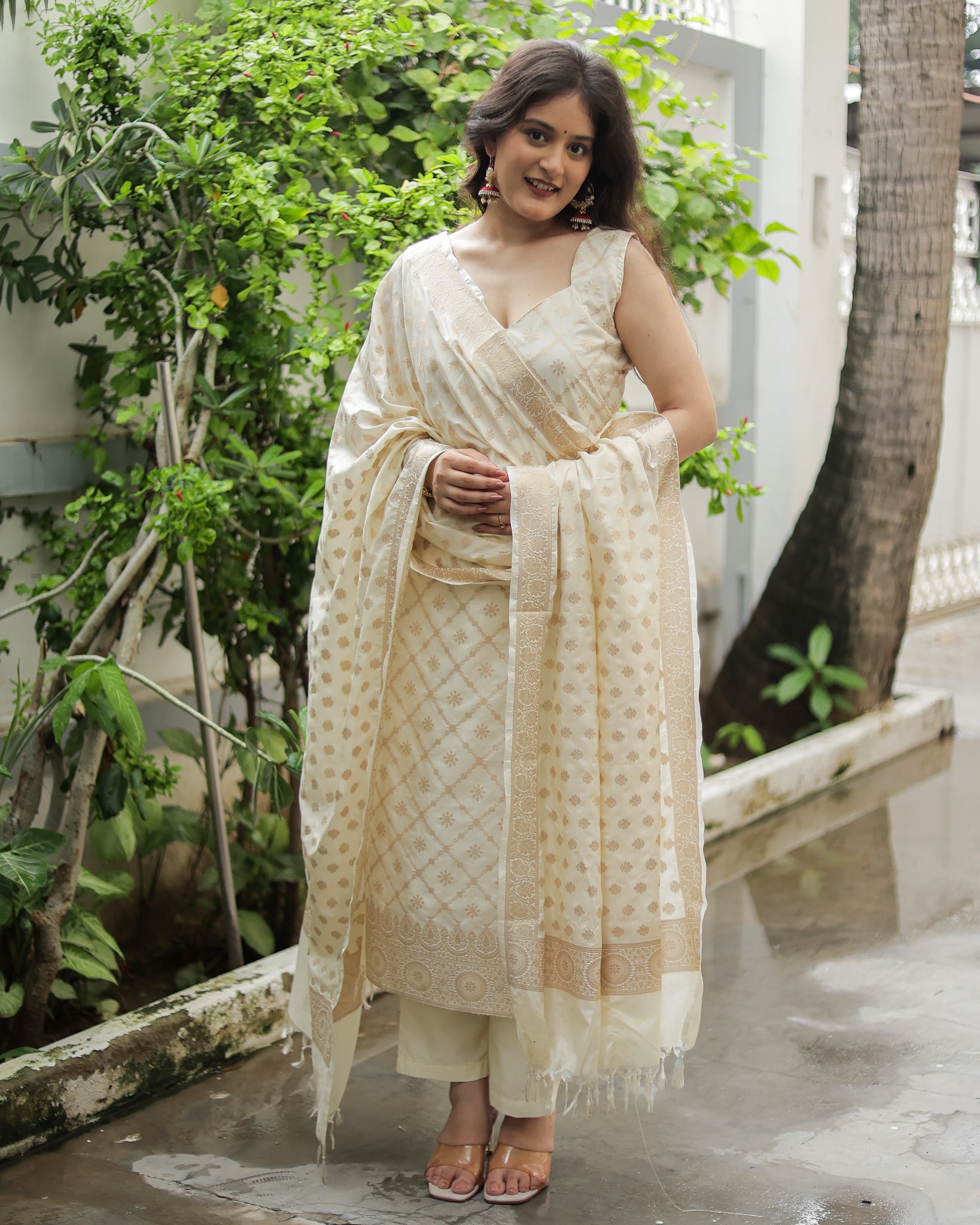 Readymade Banarasi Cotton Silk Salwar Kameez with Dupatta- Off White