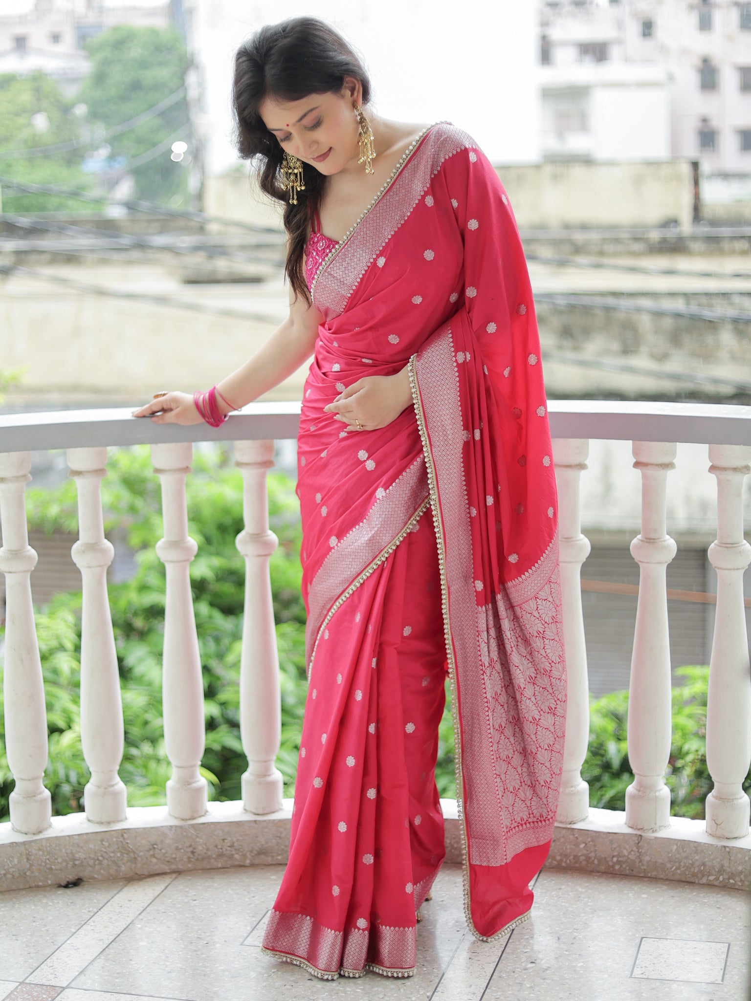 Banarasi Cotton Silk Saree With Zari Weaving & Lace Border- Magenta