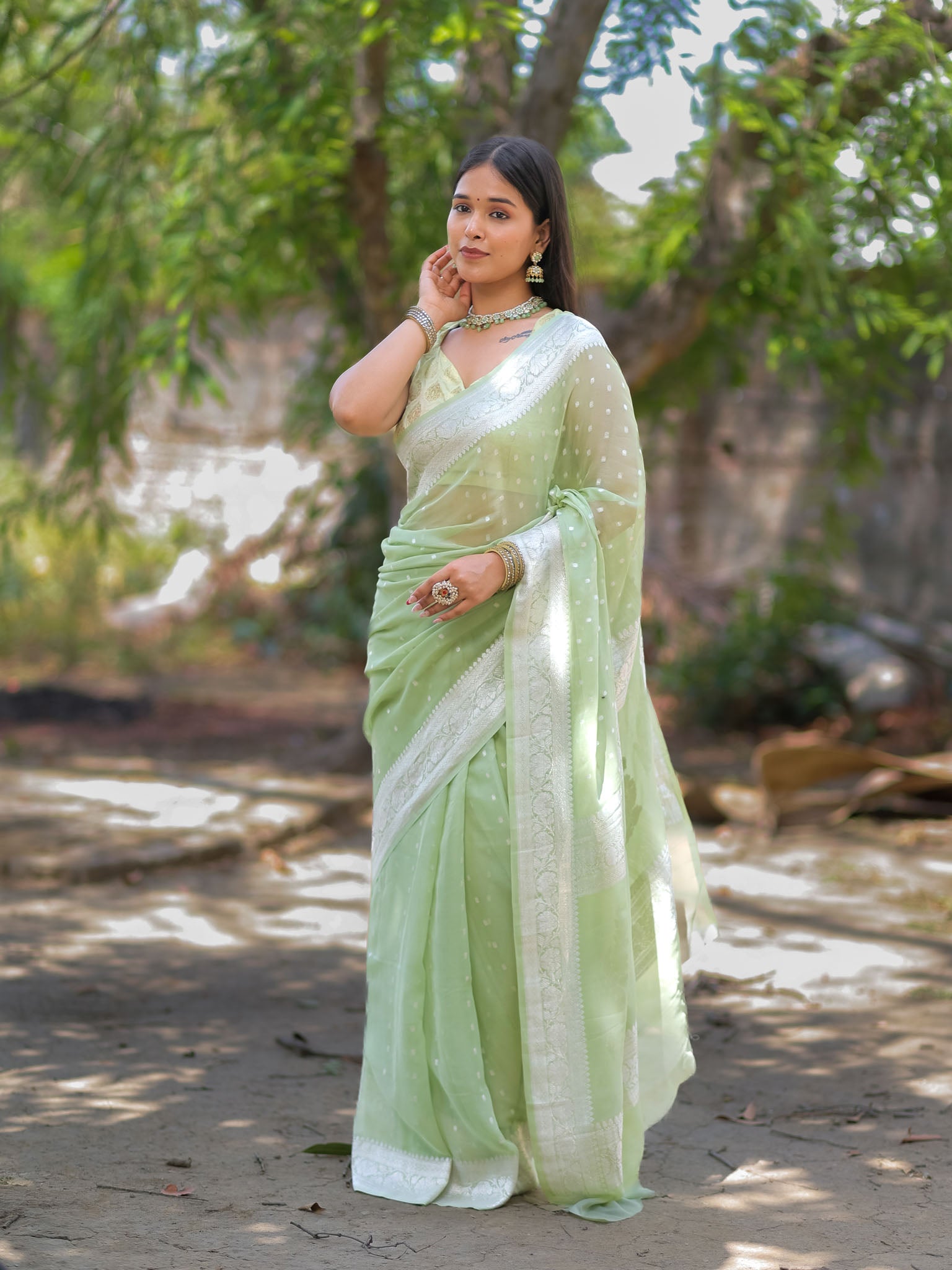 Banarasi Pure Khaddi Georgette Saree With Buti Weaving-Pastel Green