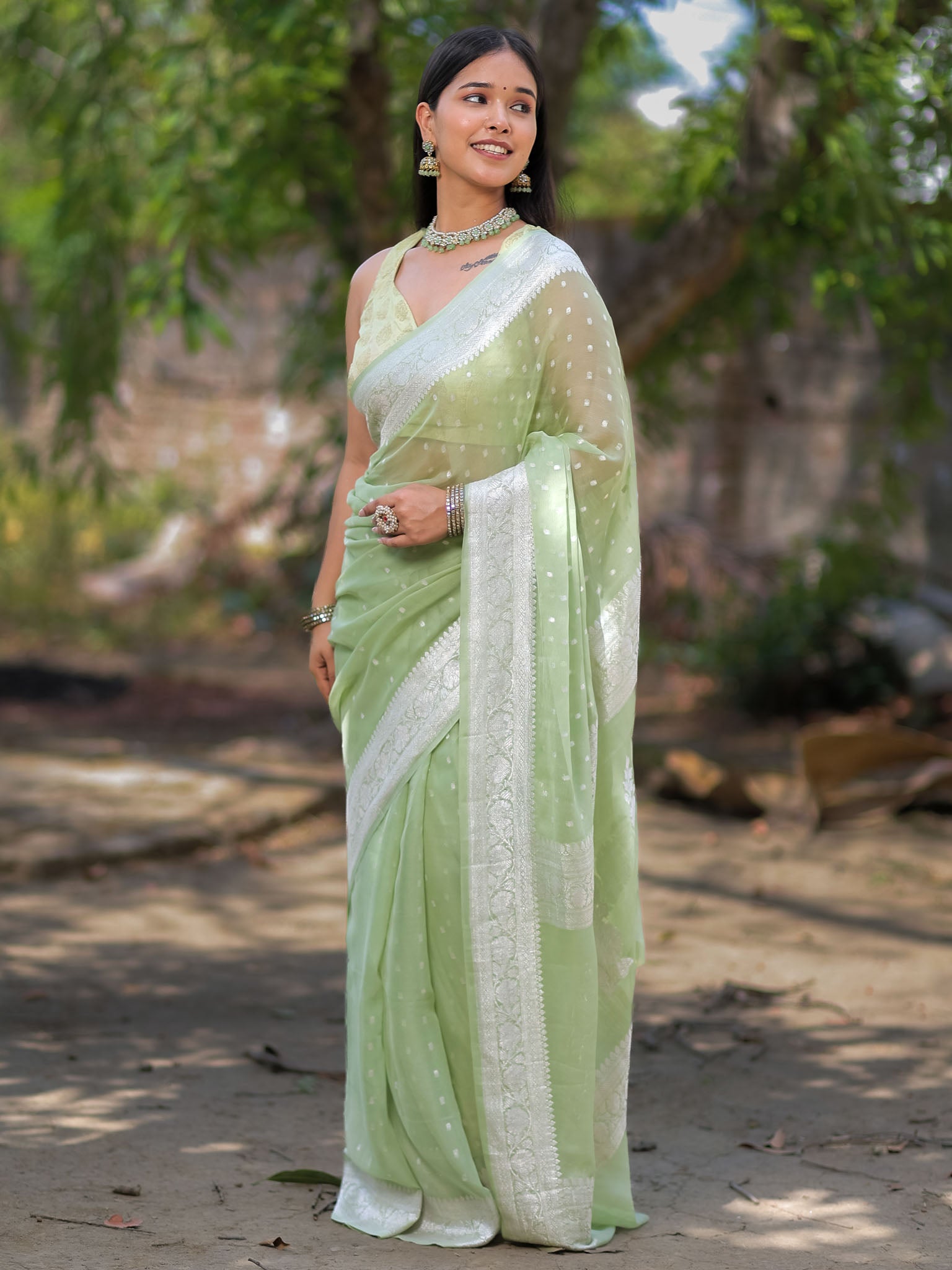Banarasi Pure Khaddi Georgette Saree With Buti Weaving-Pastel Green