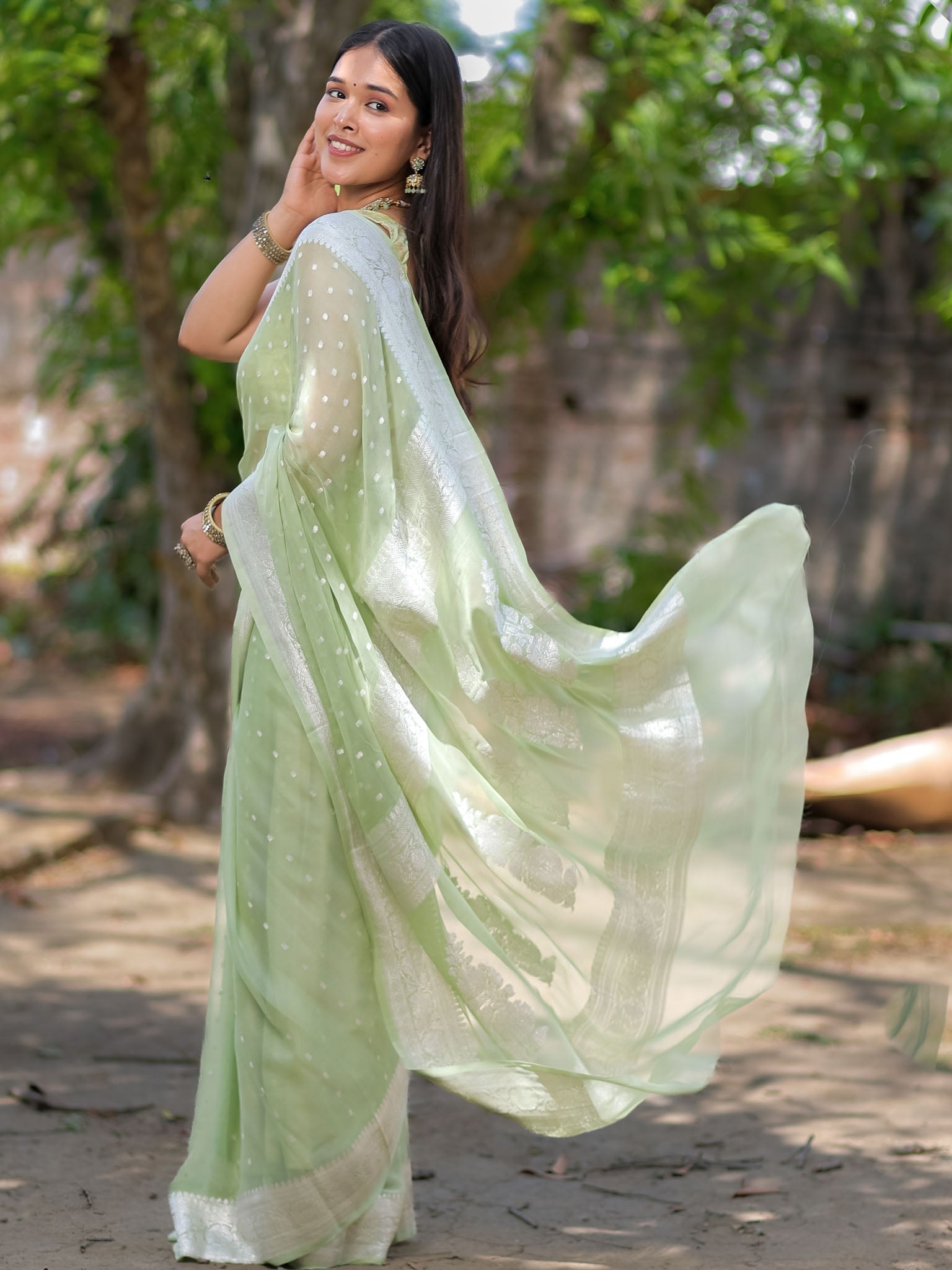 Banarasi Pure Khaddi Georgette Saree With Buti Weaving-Pastel Green