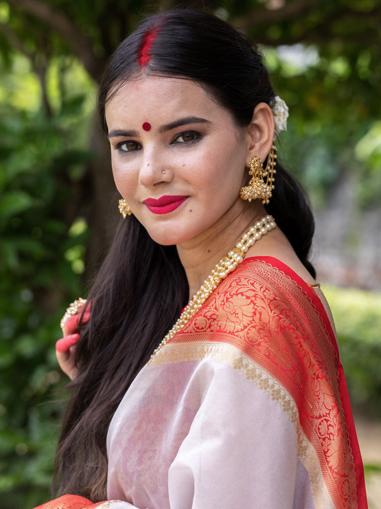 Banarasi Plain Cotton Silk Saree With Contrast Border-White & Red