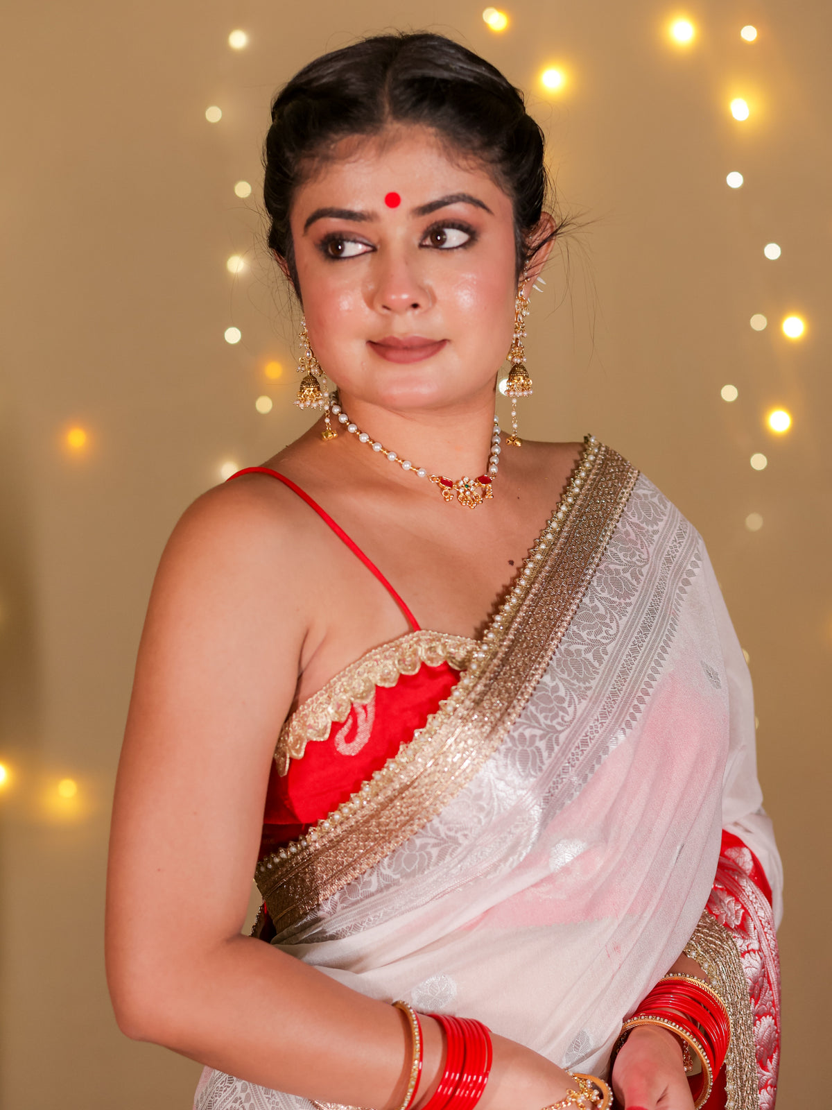Banarasi Dual Shade Semi Silk Saree With Lace Border- White & Red
