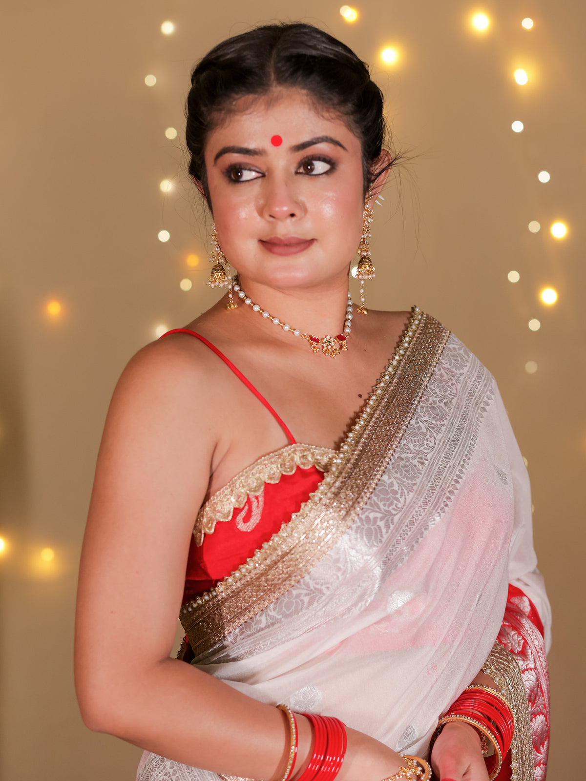 Banarasi Dual Shade Semi Silk Saree With Lace Border- White & Red