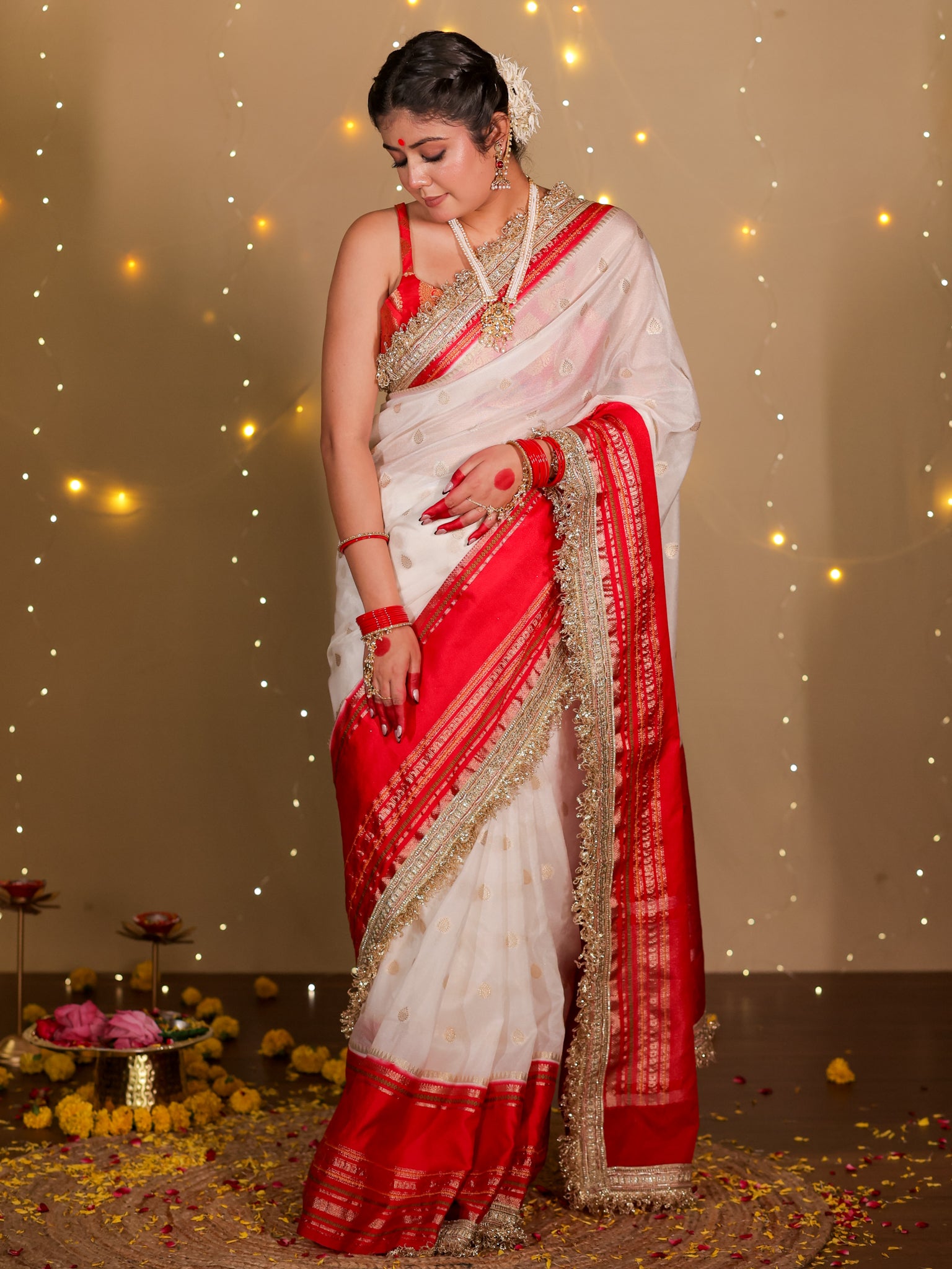 Banarasi Dual Shade Semi Georgette Saree With Lace Border- White & Red