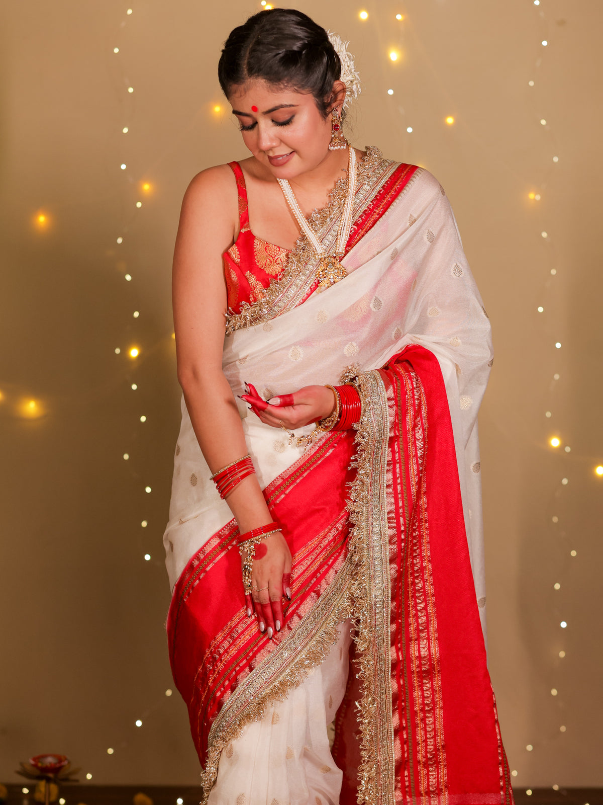 Banarasi Dual Shade Semi Georgette Saree With Lace Border- White & Red