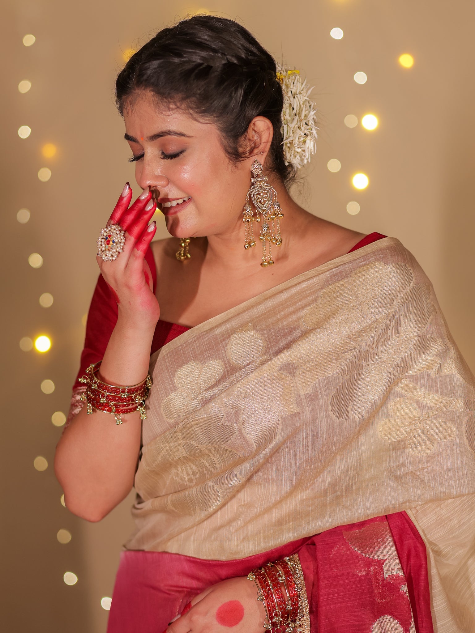Banarasi Dual Shade Soft Cotton Saree With Lace Border- Beige & Maroon